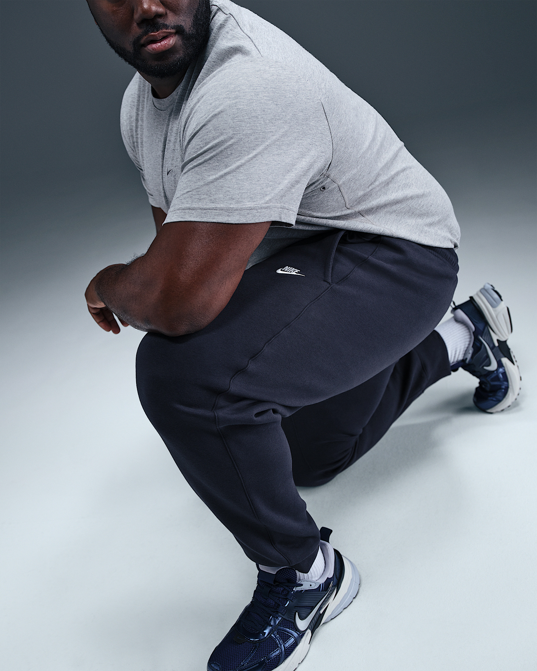 Nike Club Men's Joggers - 10