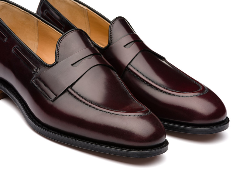 Widnes
Polished Binder Loafer Burgundy 4