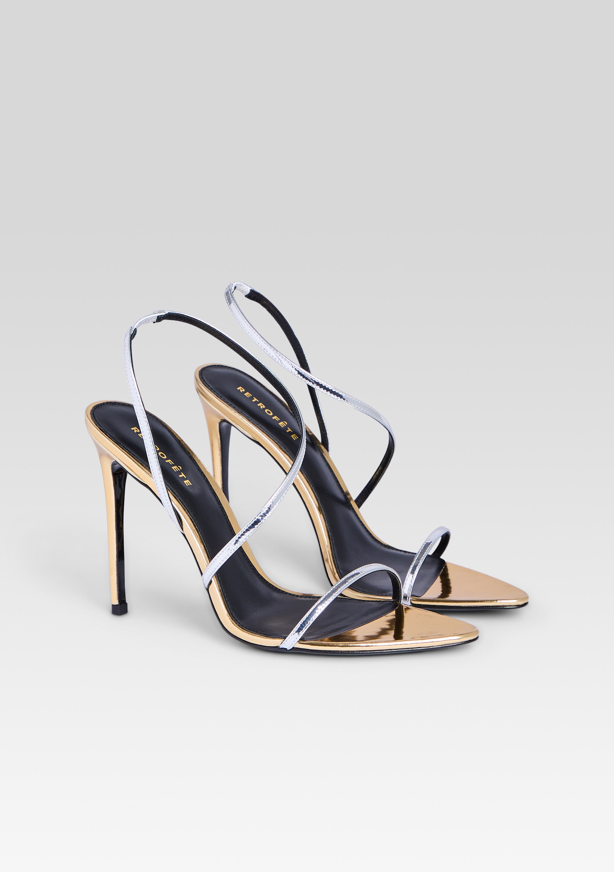 NAOMI SANDAL - 3