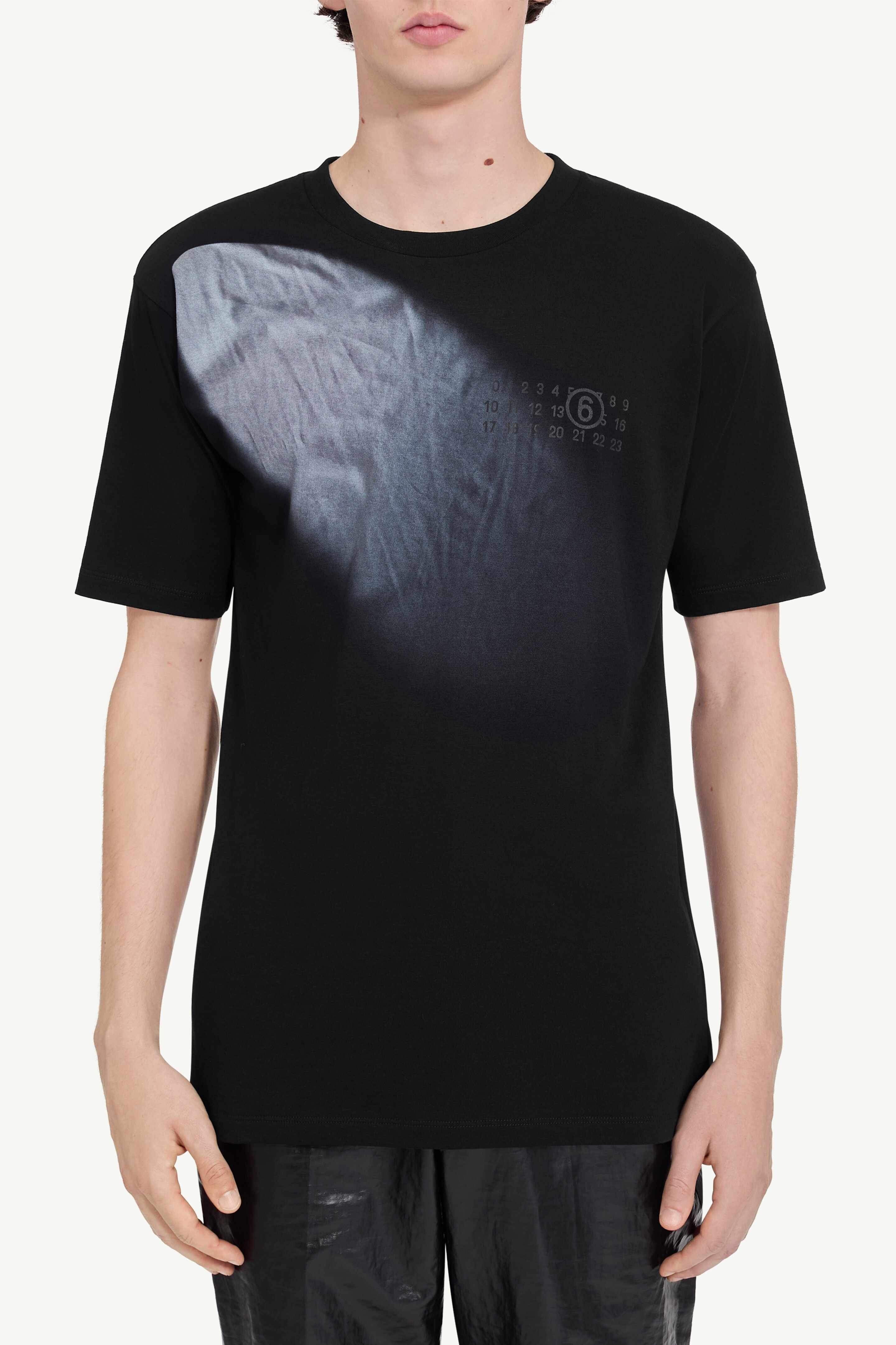 Spotlight T-shirt - 5