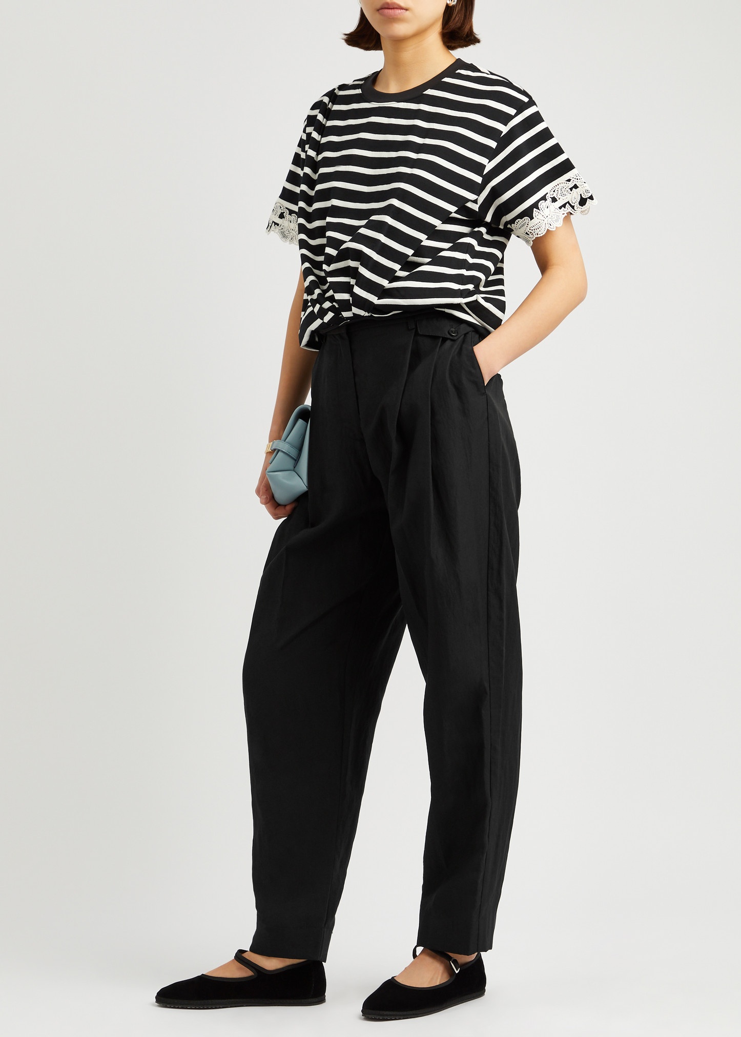 Pleated tapered-leg trousers - 4