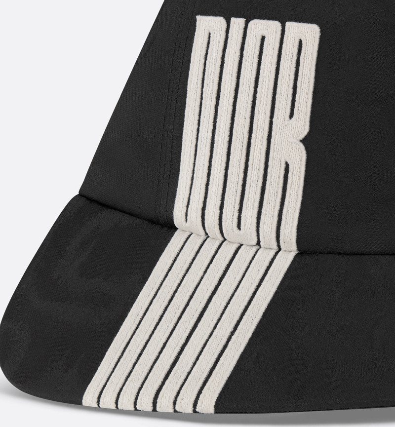 Dior Soul Dior Graphique Asymmetric Cap 3
