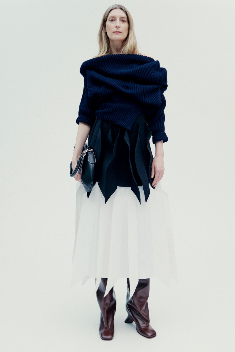 A-LINE SKIRT WITH PANEL BLACK WHITE 9