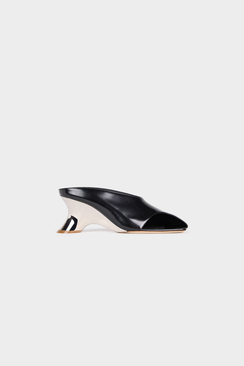 A.W.A.K.E. MODE TESS SHOES BLACK SILVER GOLD outlook