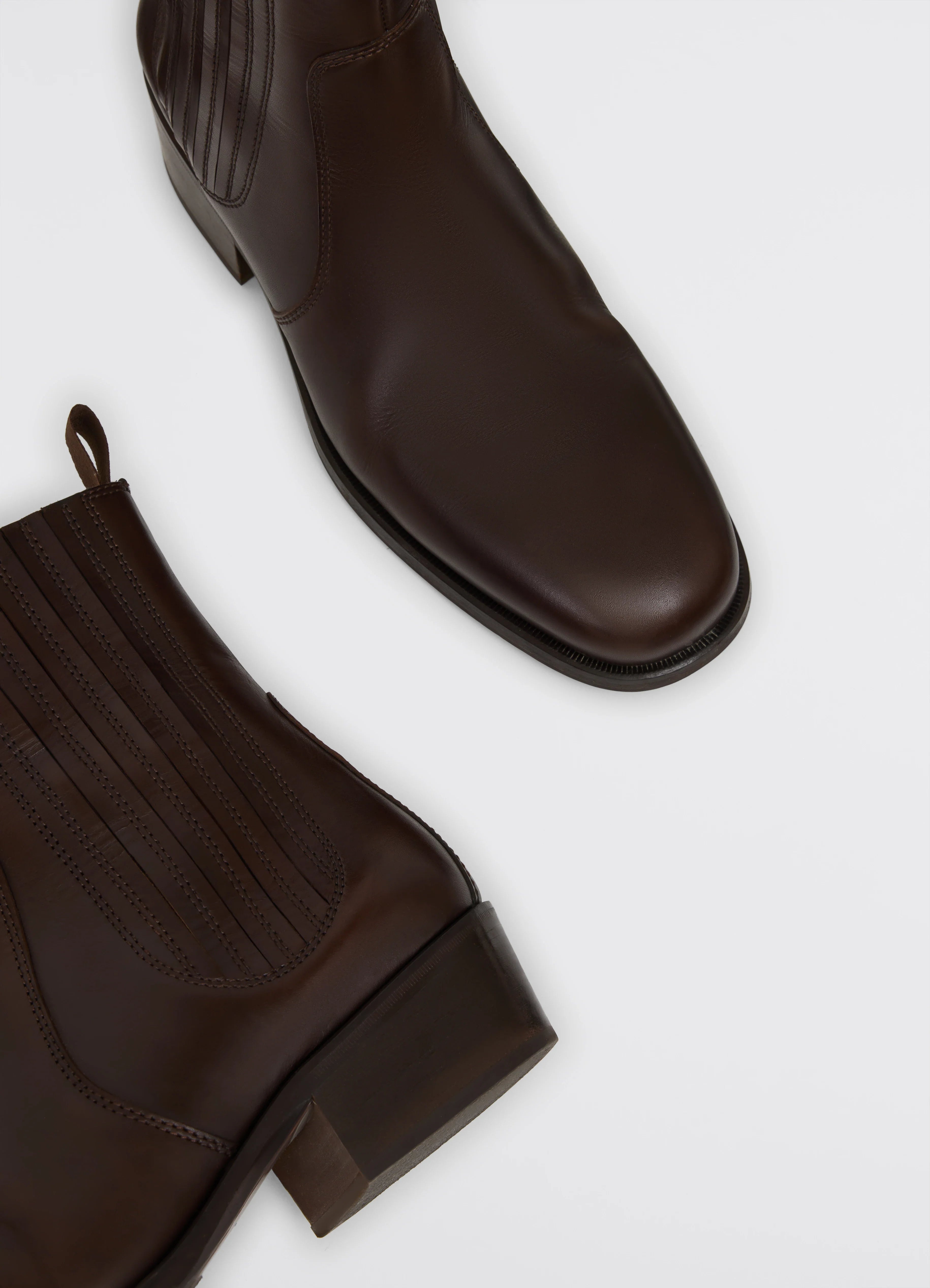 CHELSEA BOOTS - 4