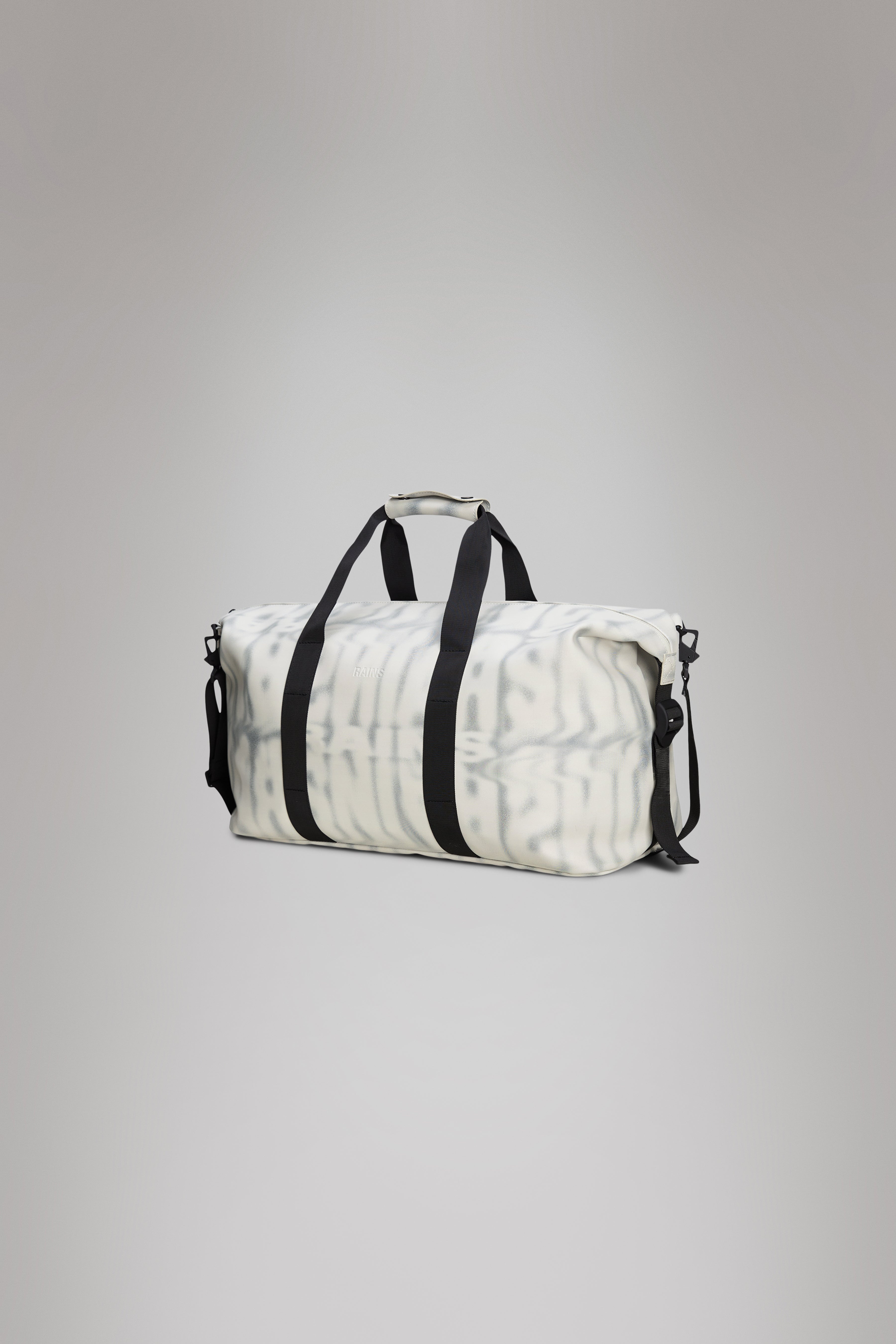 Hilo Weekend Bag Spray - 3