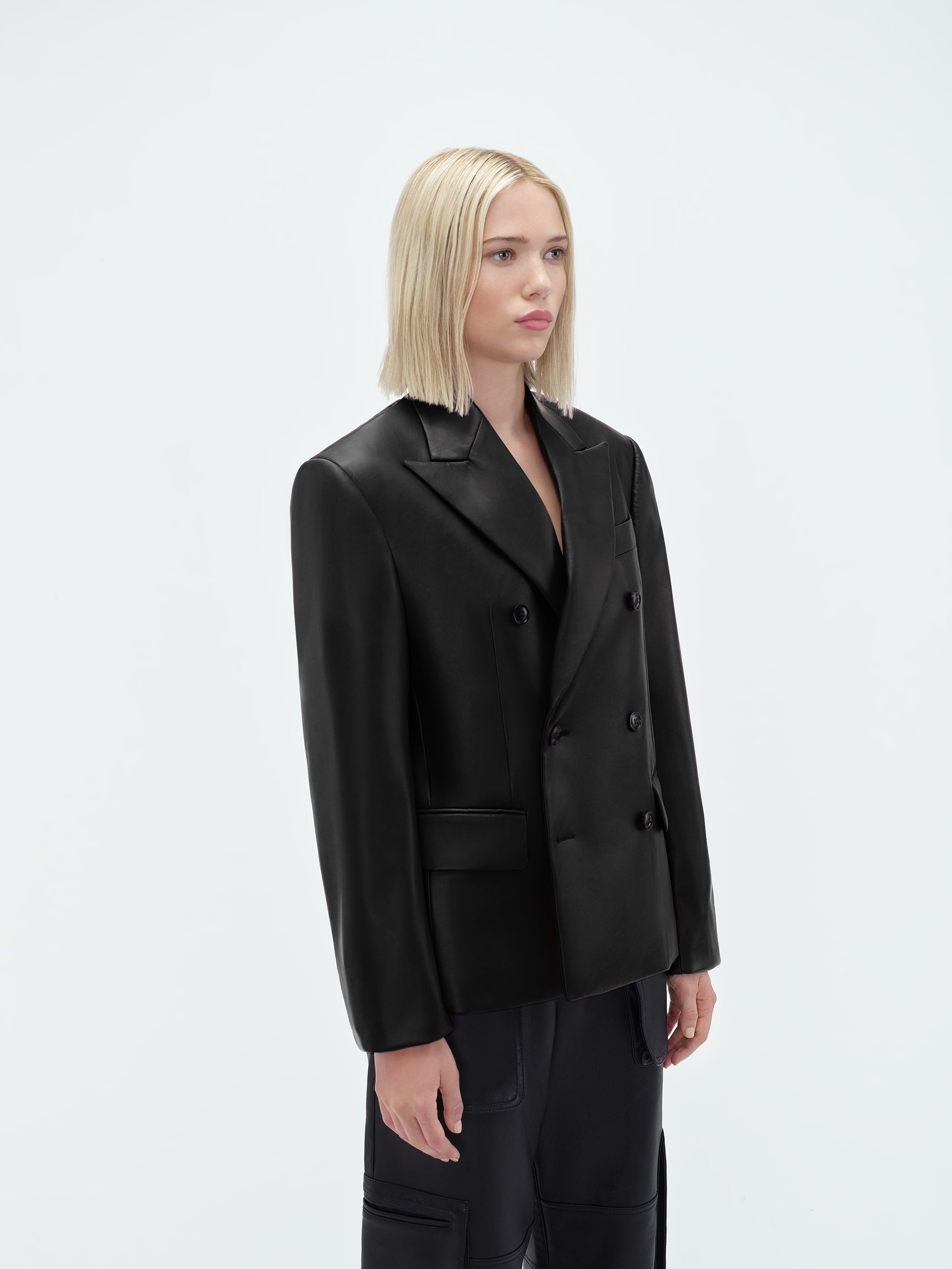 DB VEGAN CROPPED BLAZER - 3