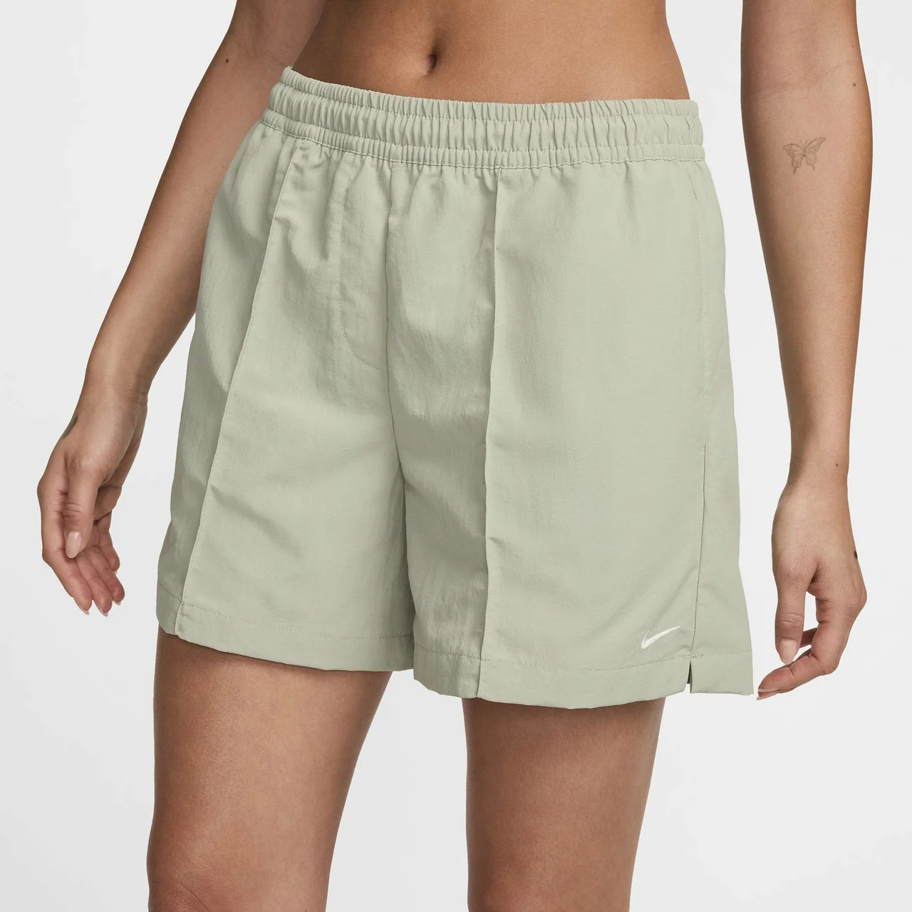 Nike Womens Nike Essential 5" Woven Shorts - 1