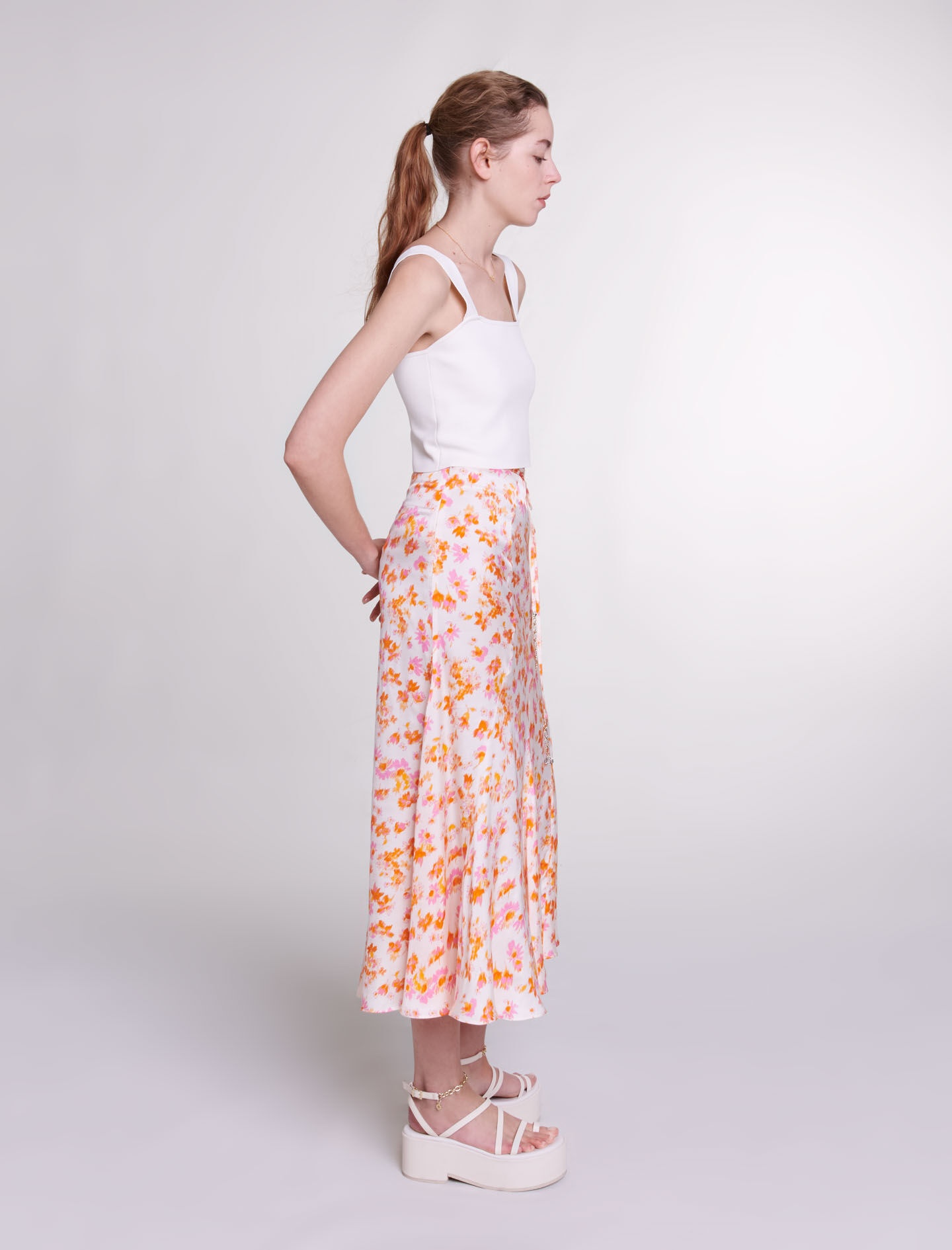 Satin-effect floral skirt - 3
