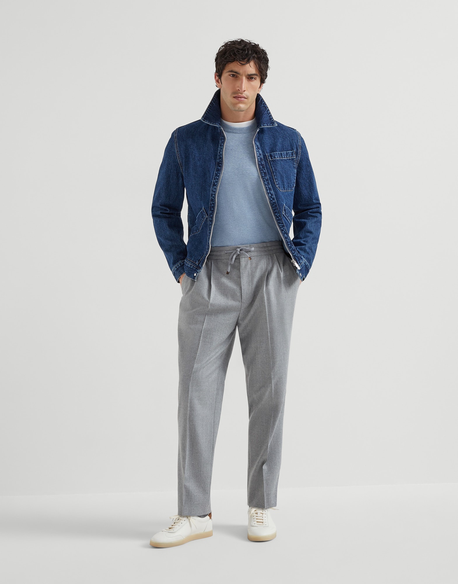 Virgin wool flannel leisure fit trousers with drawstring and double pleats - 4