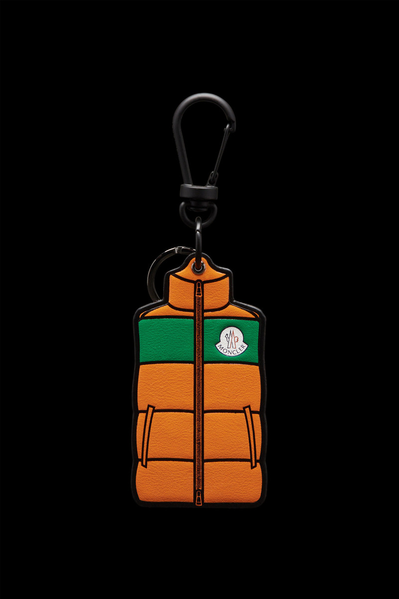 Vest-Shaped Key Ring 1