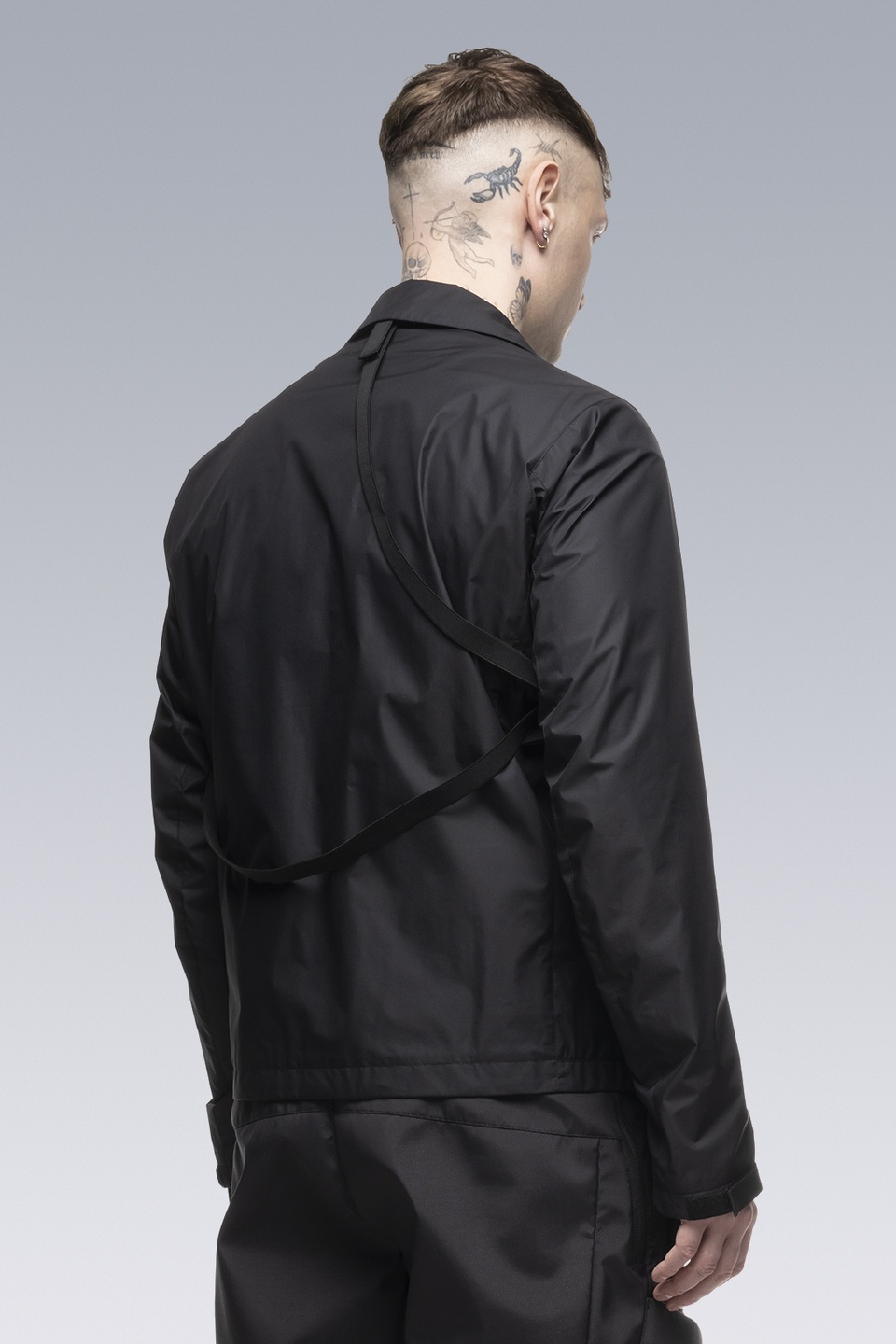 J68-WS 2L Gore-Tex Infinium™ Windstopper® Rider Jacket Black - 3