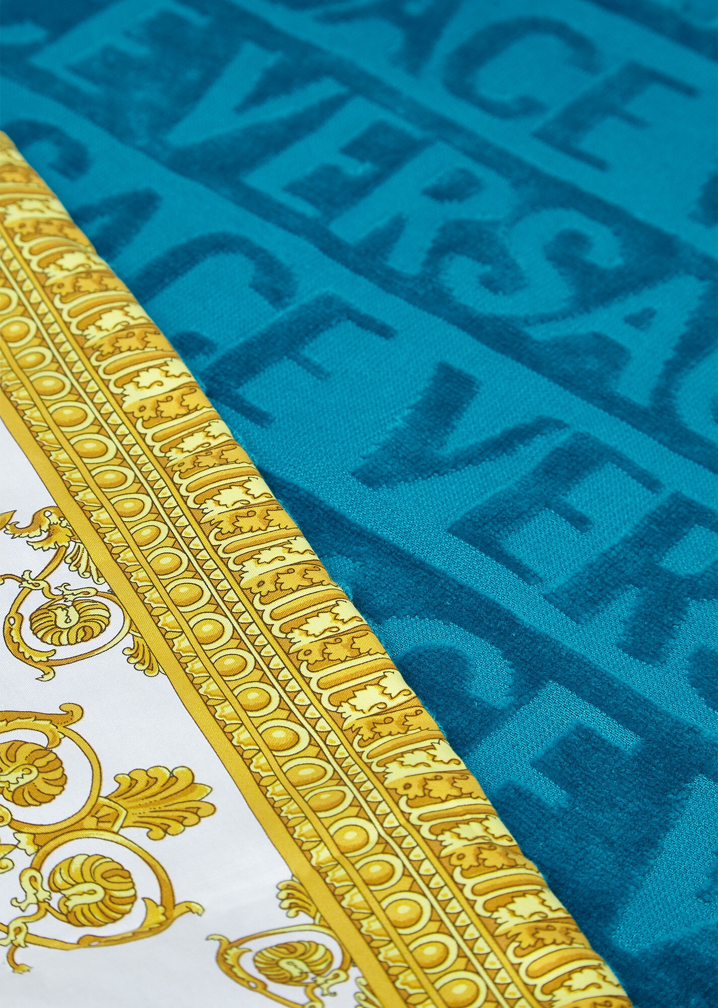 I ♡  Baroque Towel - 2