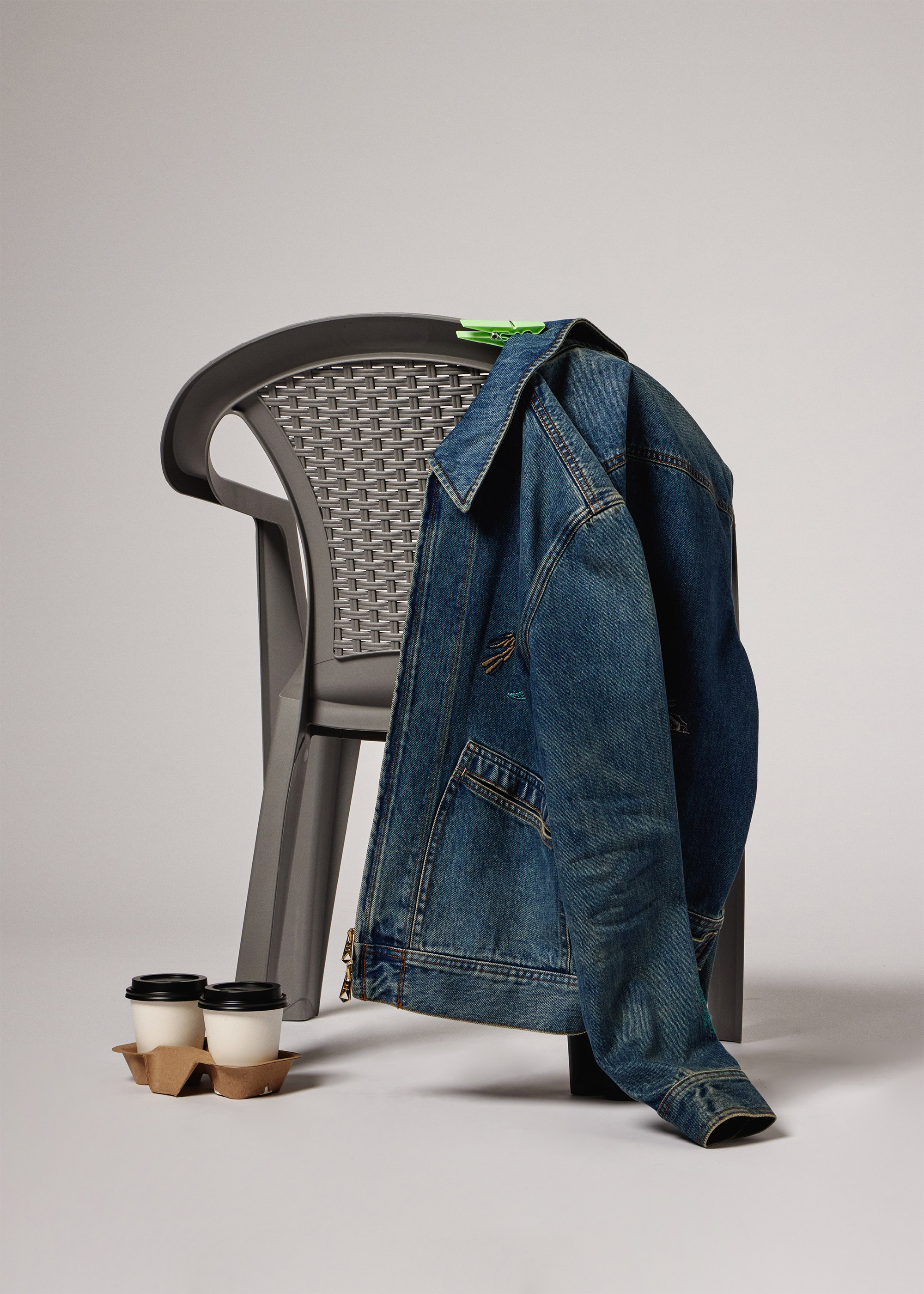 'Little Beasts' Embroidered Denim Jacket - 3
