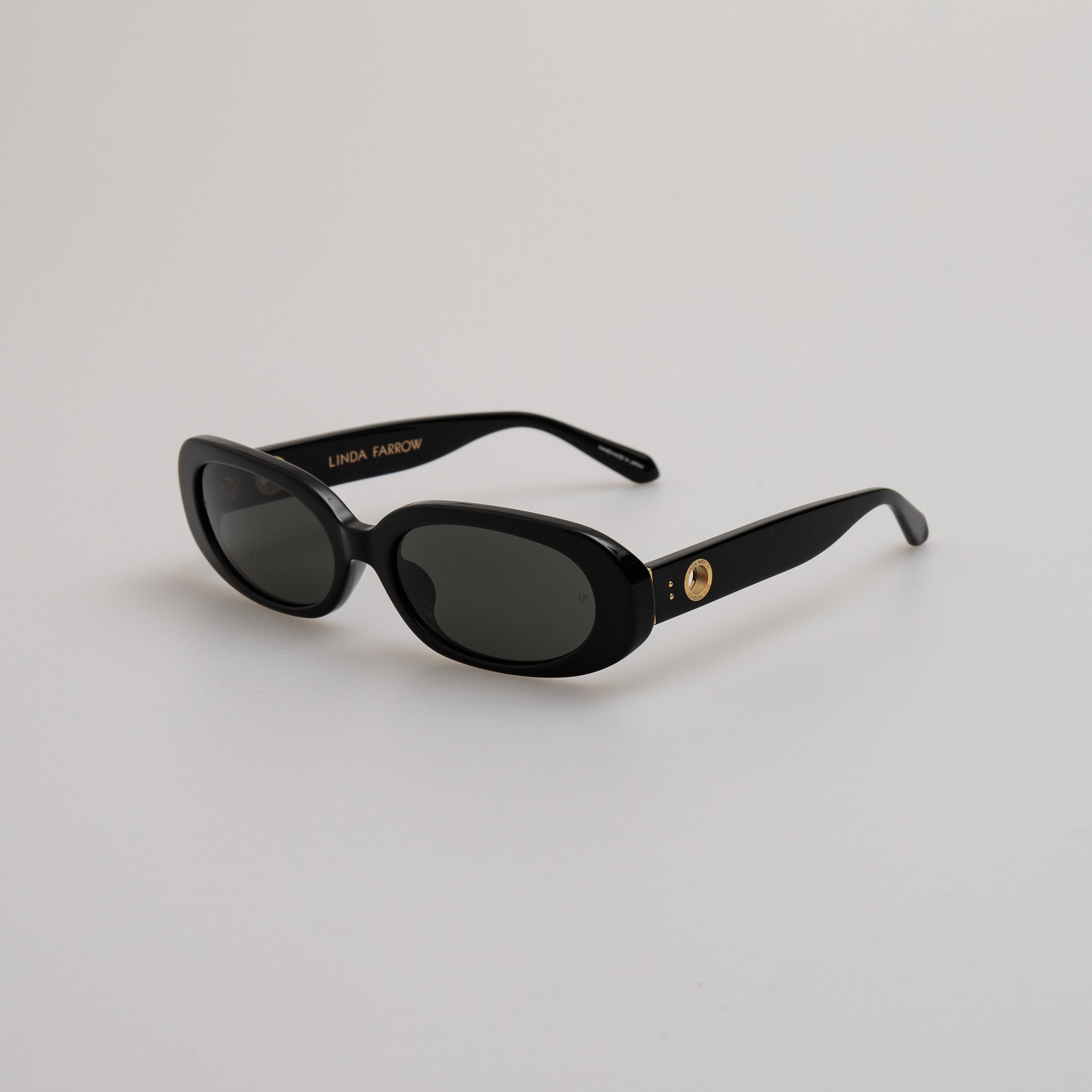 CARA OVAL SUNGLASSES IN BLACK - 3