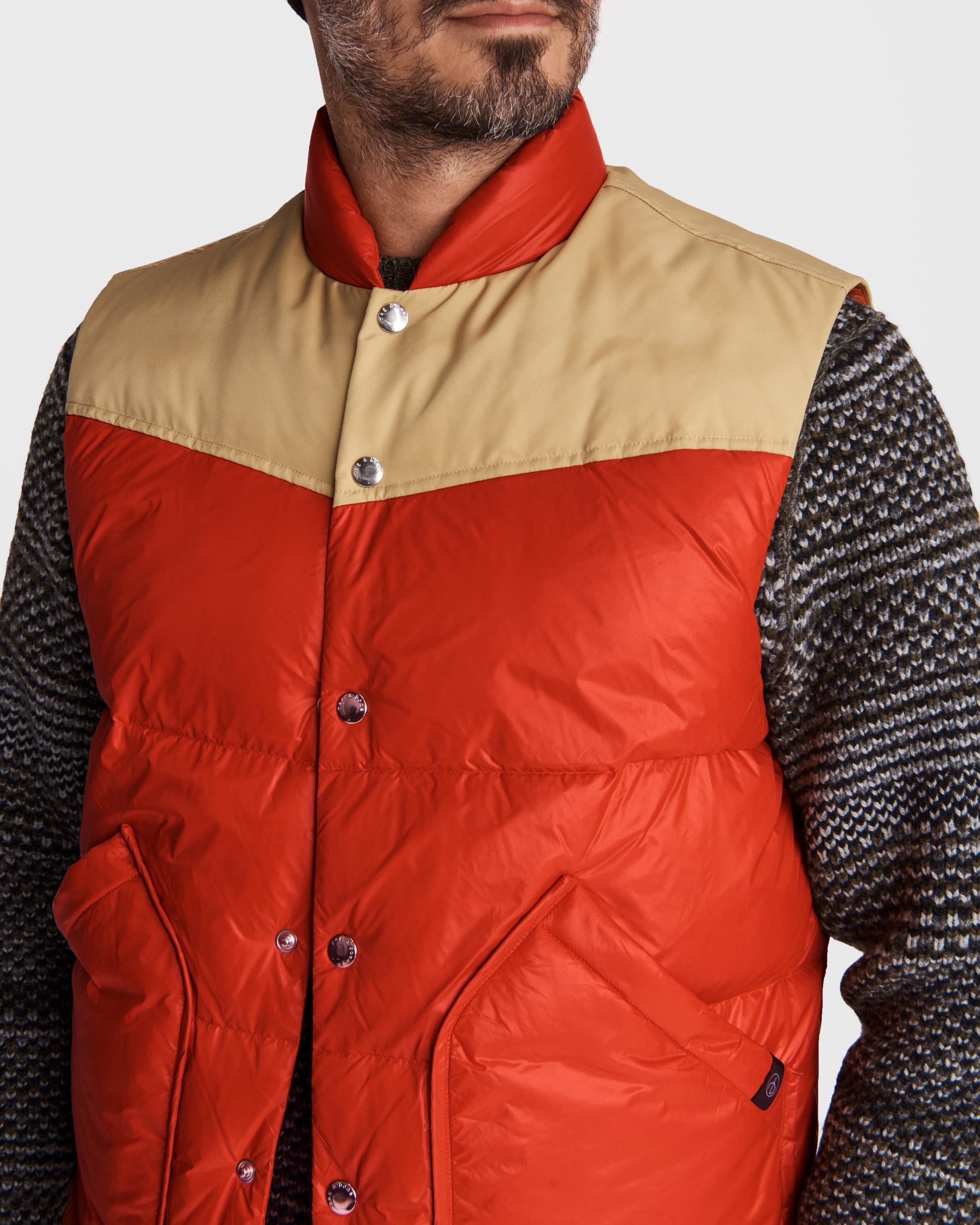 Down Filled Nylon Shield Vest
Oversized Fit Vest - 6