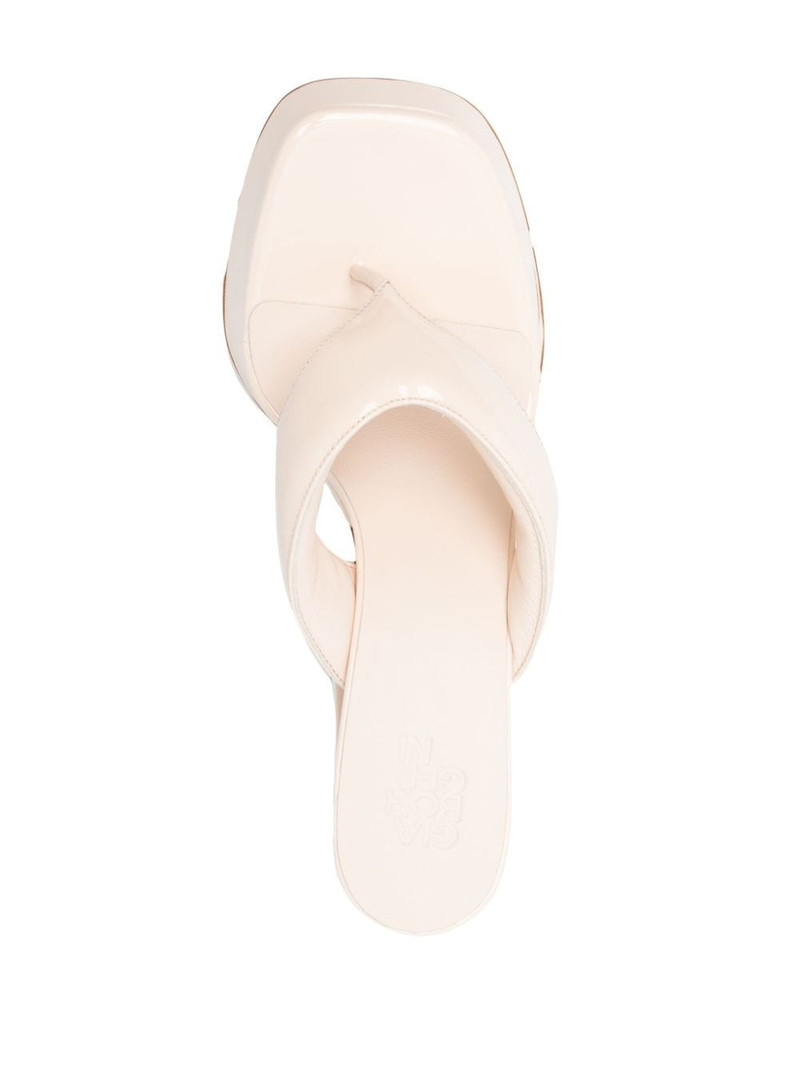 Gia 17 120mm platform mules 4
