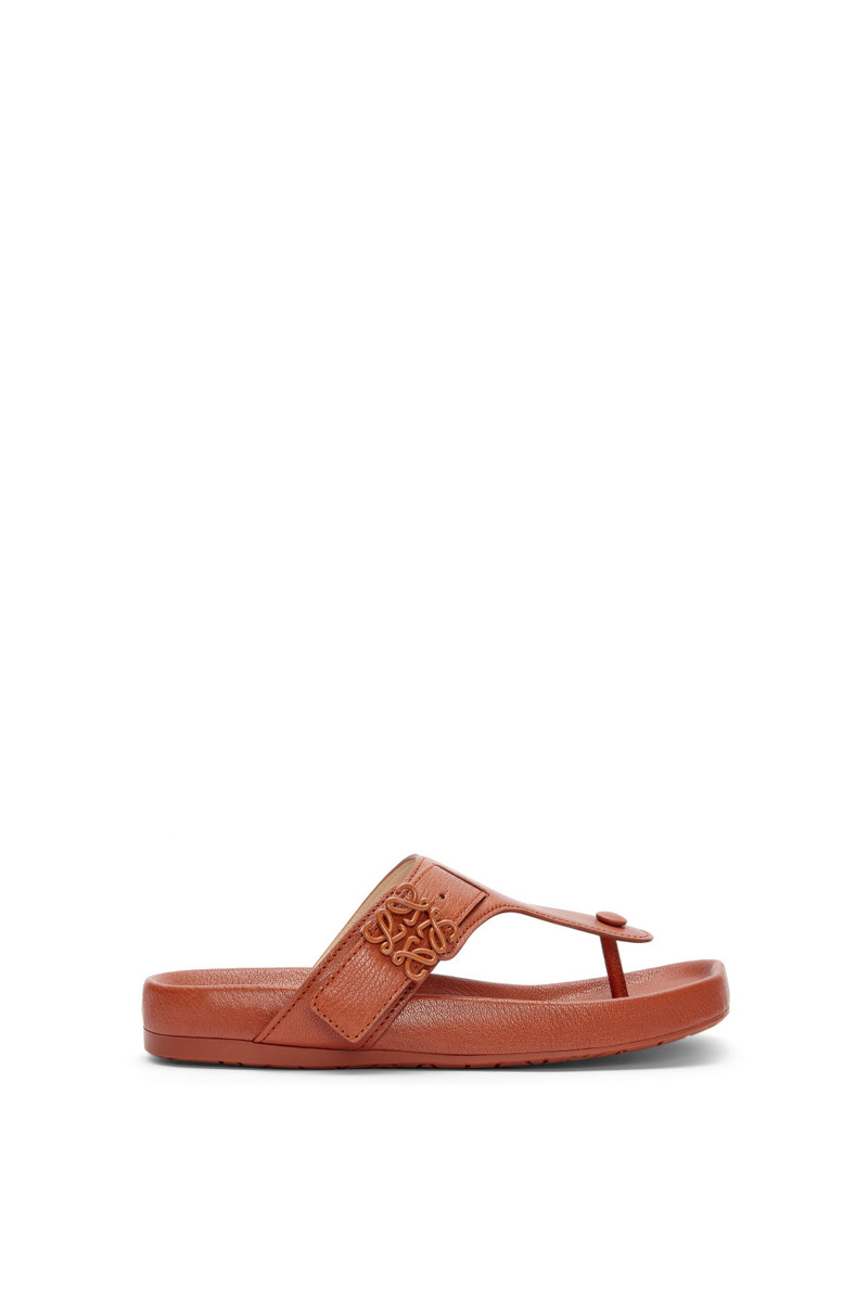 Ease sandal in goatskin 1