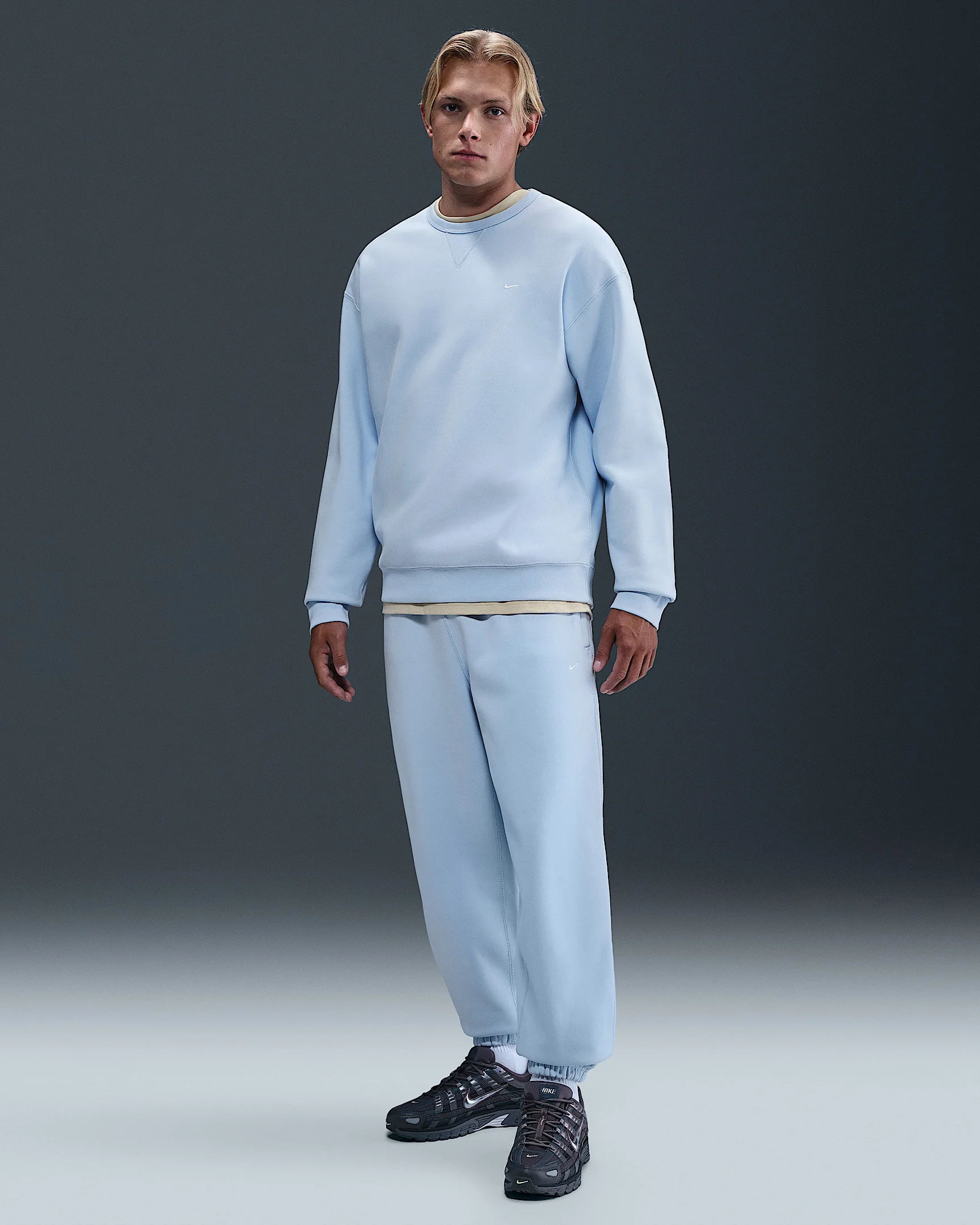 Nike Solo Swoosh Men's Cuffed Fleece Pants - 1