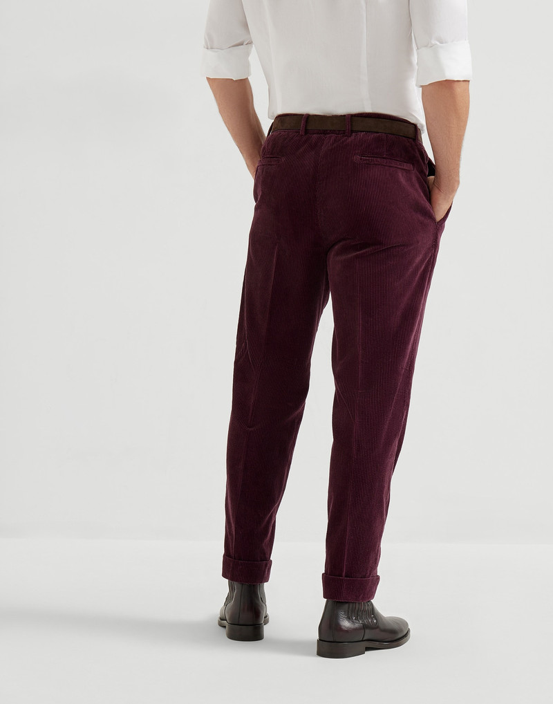 Brunello Cucinelli Garment-dyed leisure fit trousers in cotton corduroy with pleat outlook