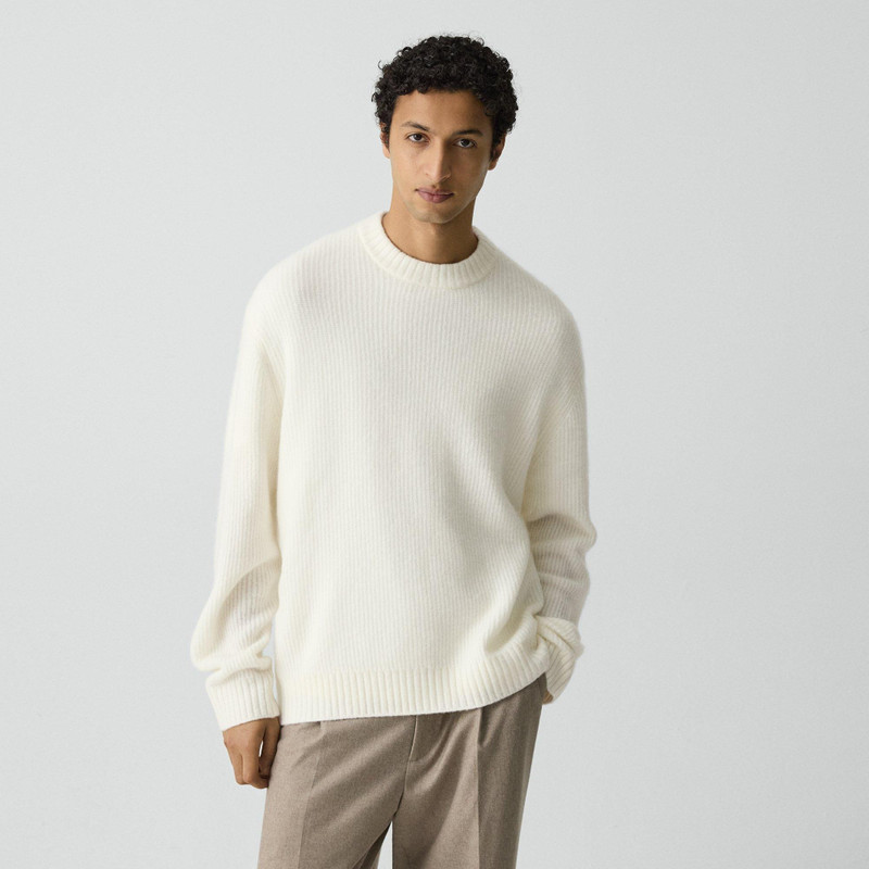Relaxed Crewneck Sweater in Astor Wool 2