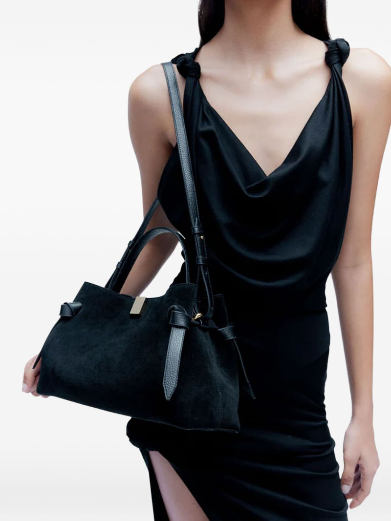 Yuzefi Gyzoa shoulder bag outlook