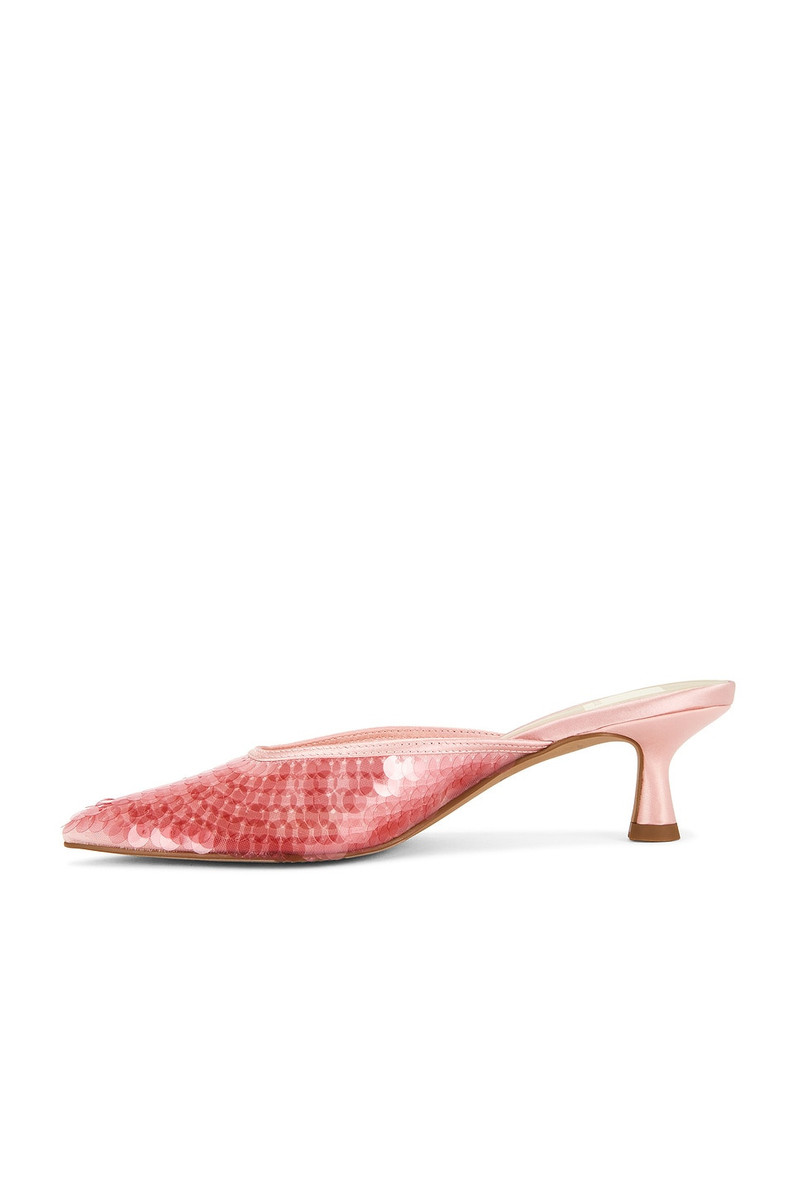 dolce vita Cleo Sequin Pump outlook