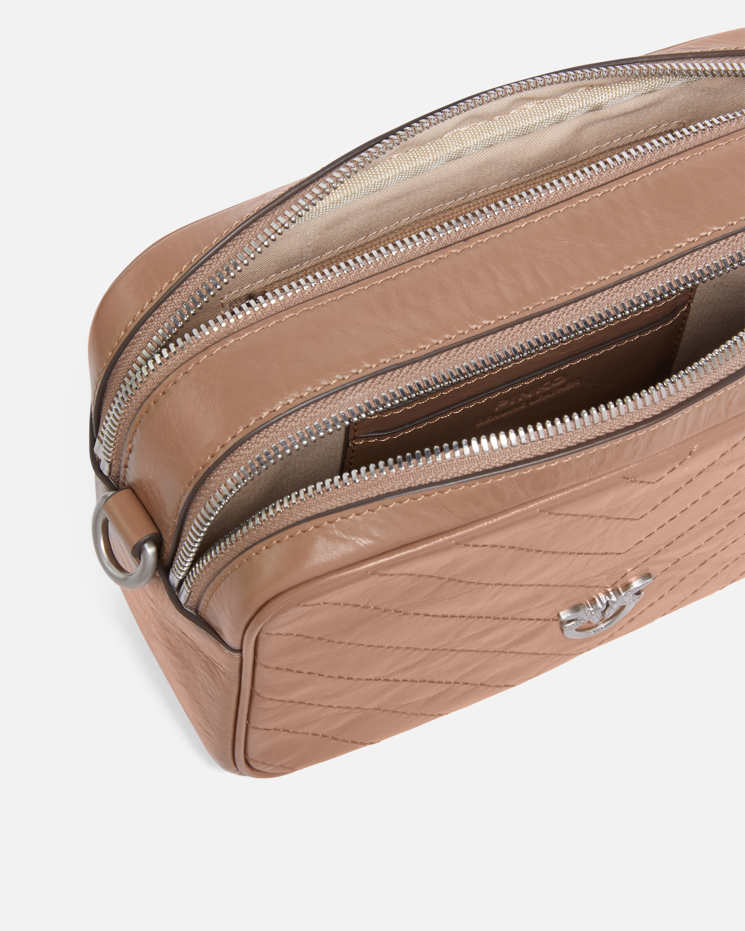 MEDIUM CHEVRON LEATHER CAMERA BAG WITH STRAP - 4
