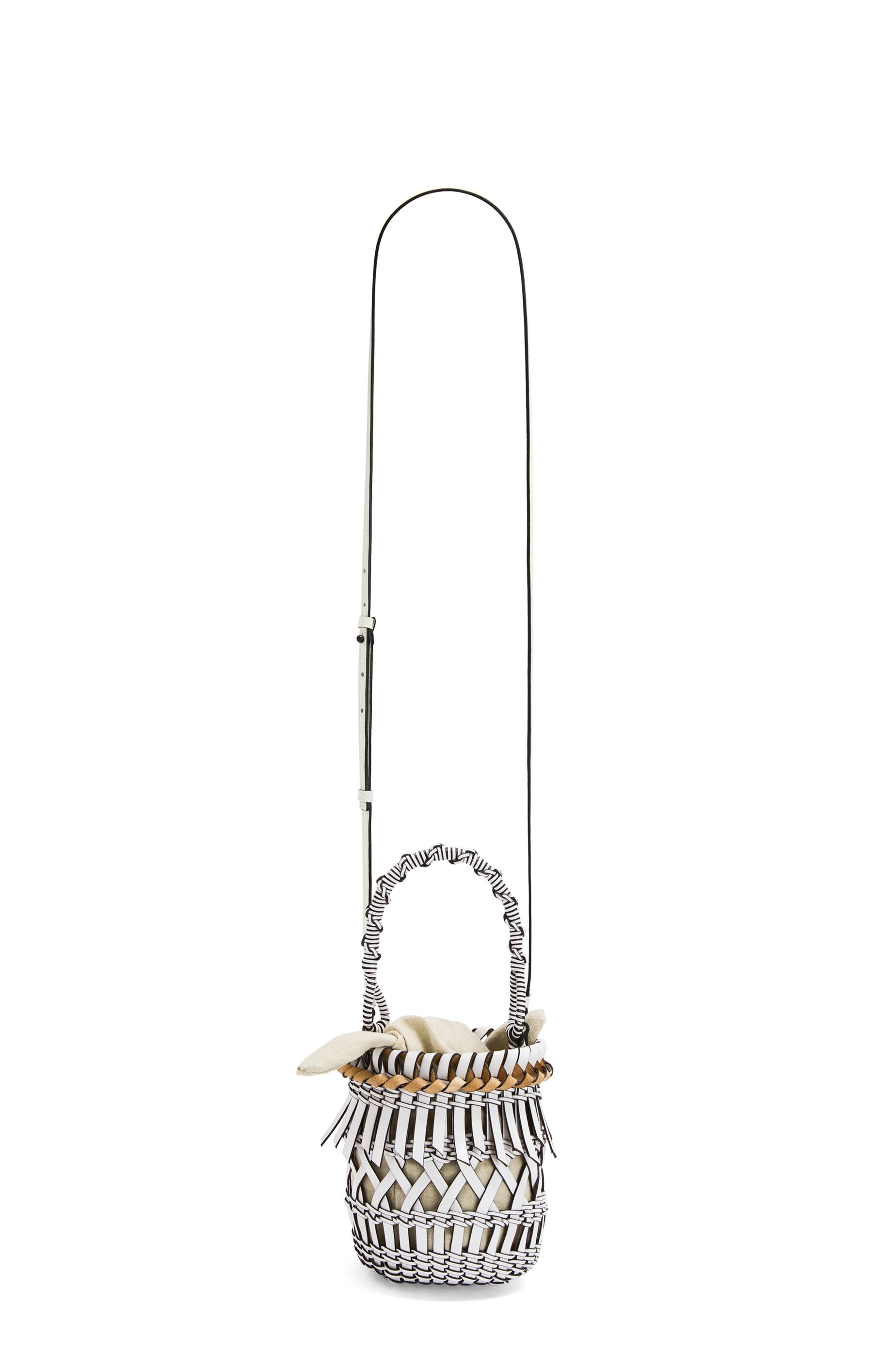 Small Fringes Bucket bag in calfskin - 3