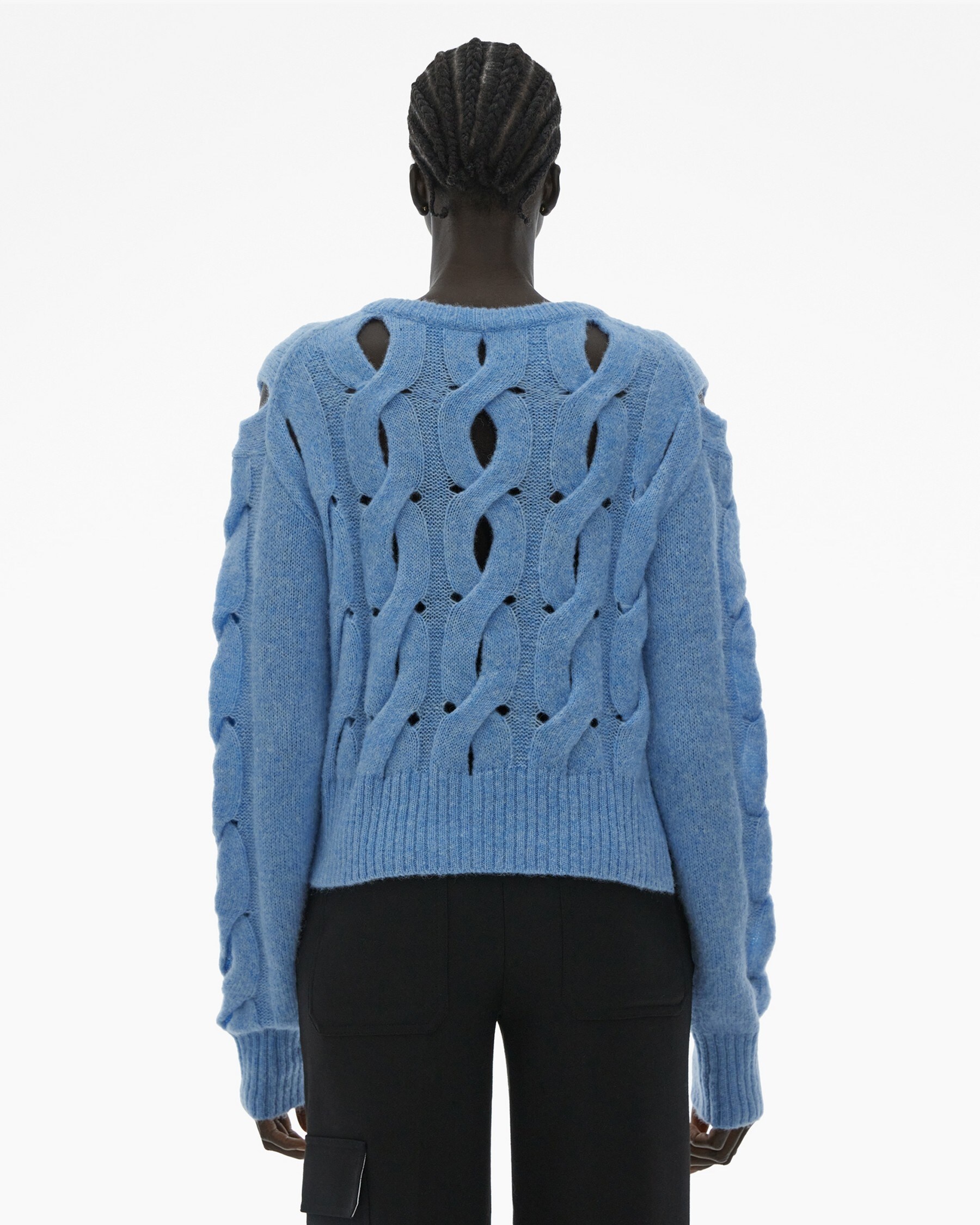 CROPPED CABLE KNIT SWEATER - 4