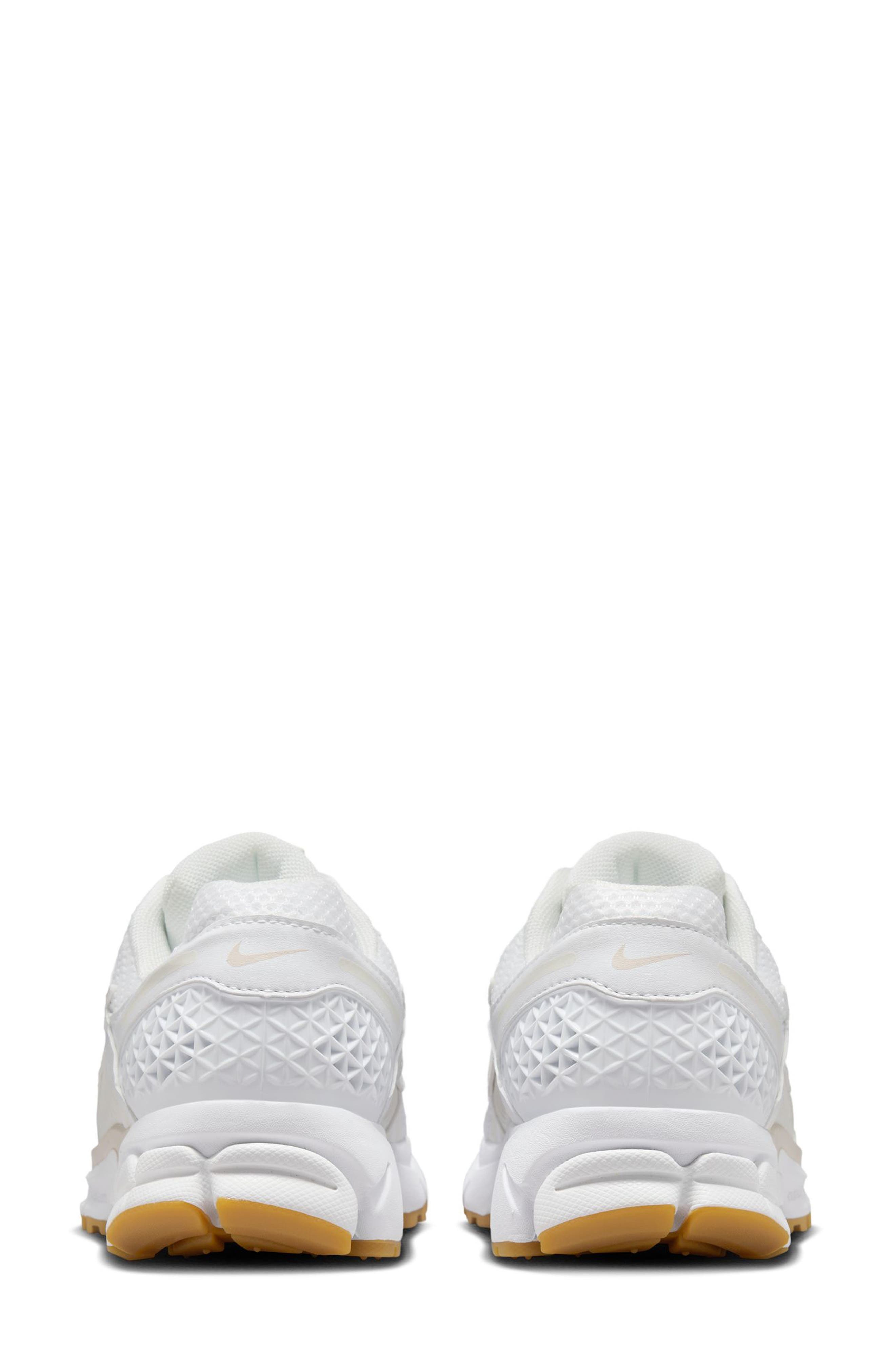 Nike Zoom Vomero 5 Sneaker in 104 White/white at Nordstrom - 5
