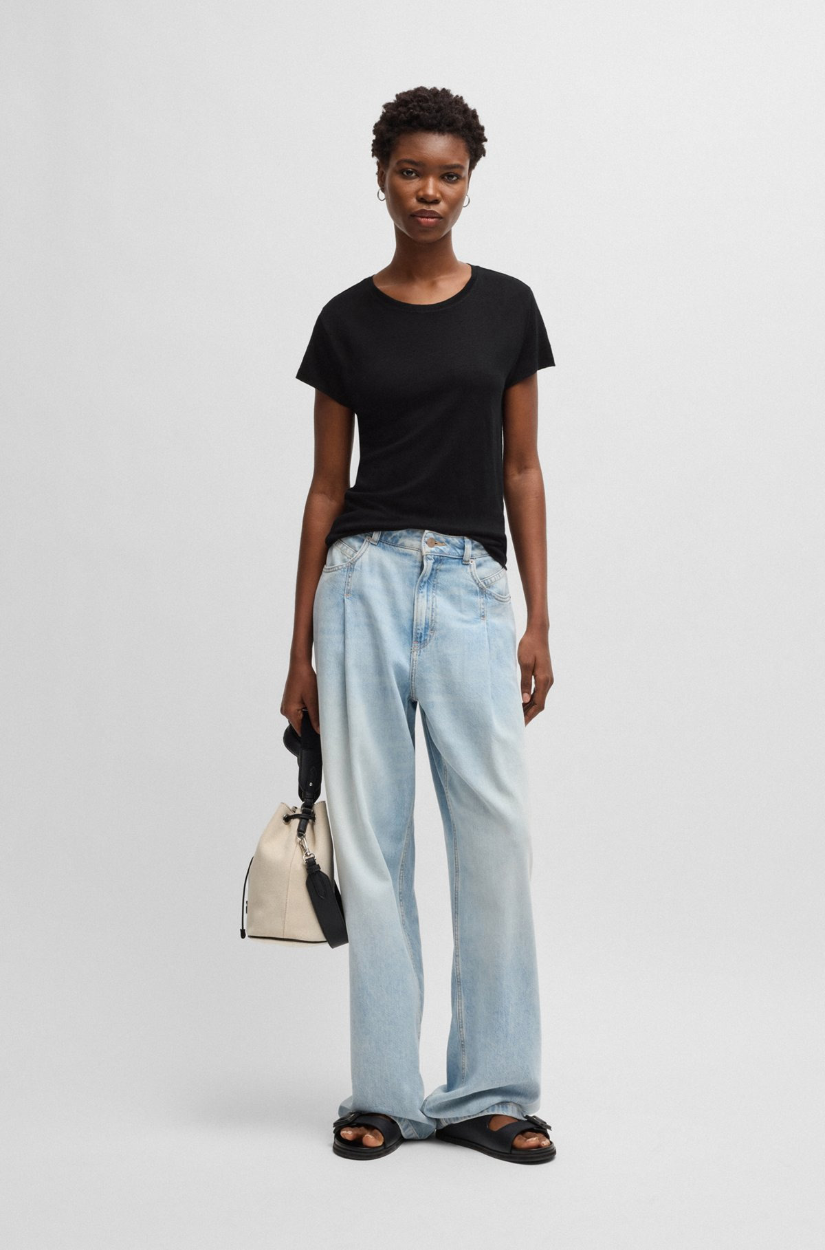 SCOOP-NECK LINEN T-SHIRT WITH GATHERED BACK - 3