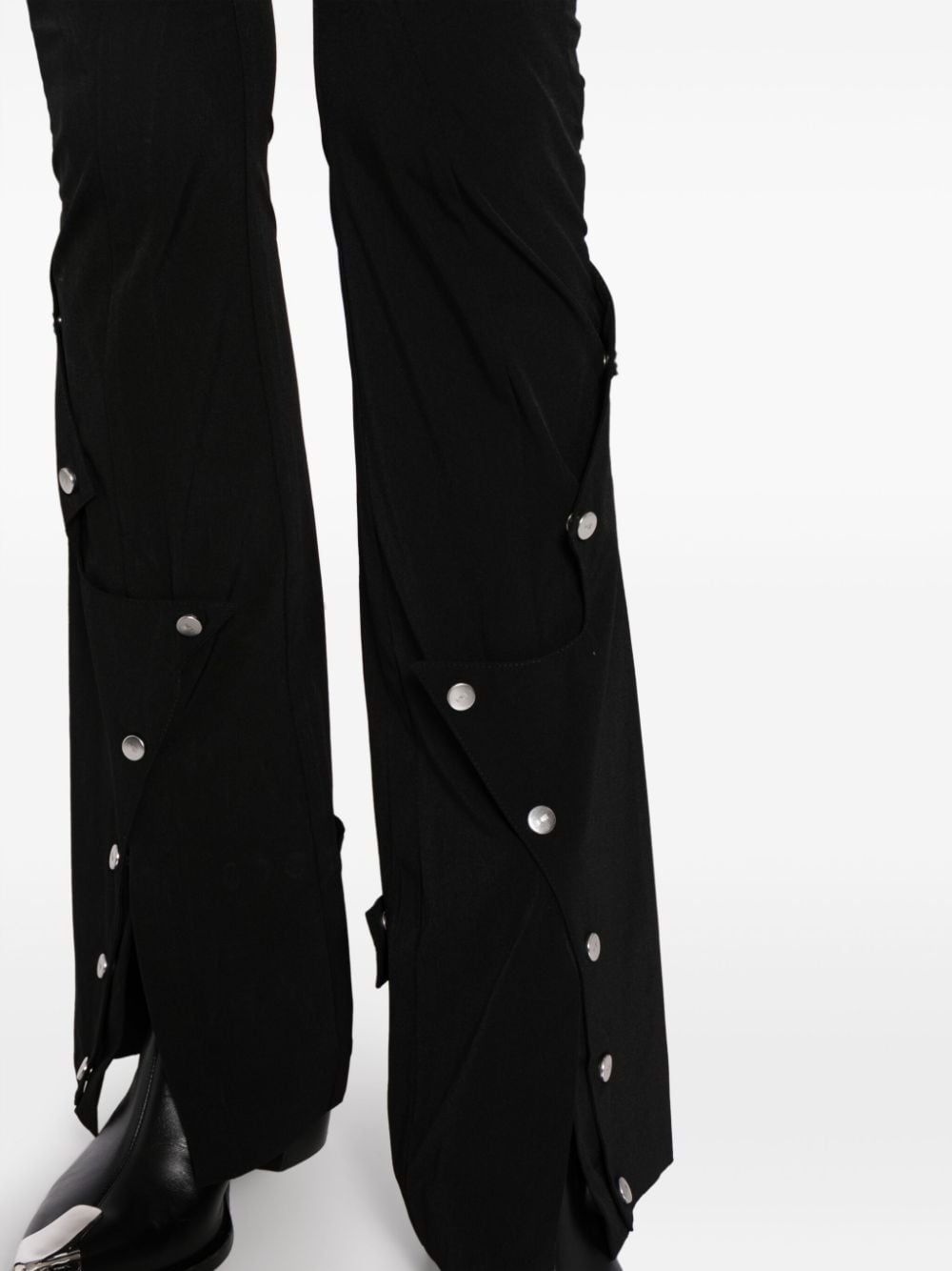 button-detailing flared trousers - 5