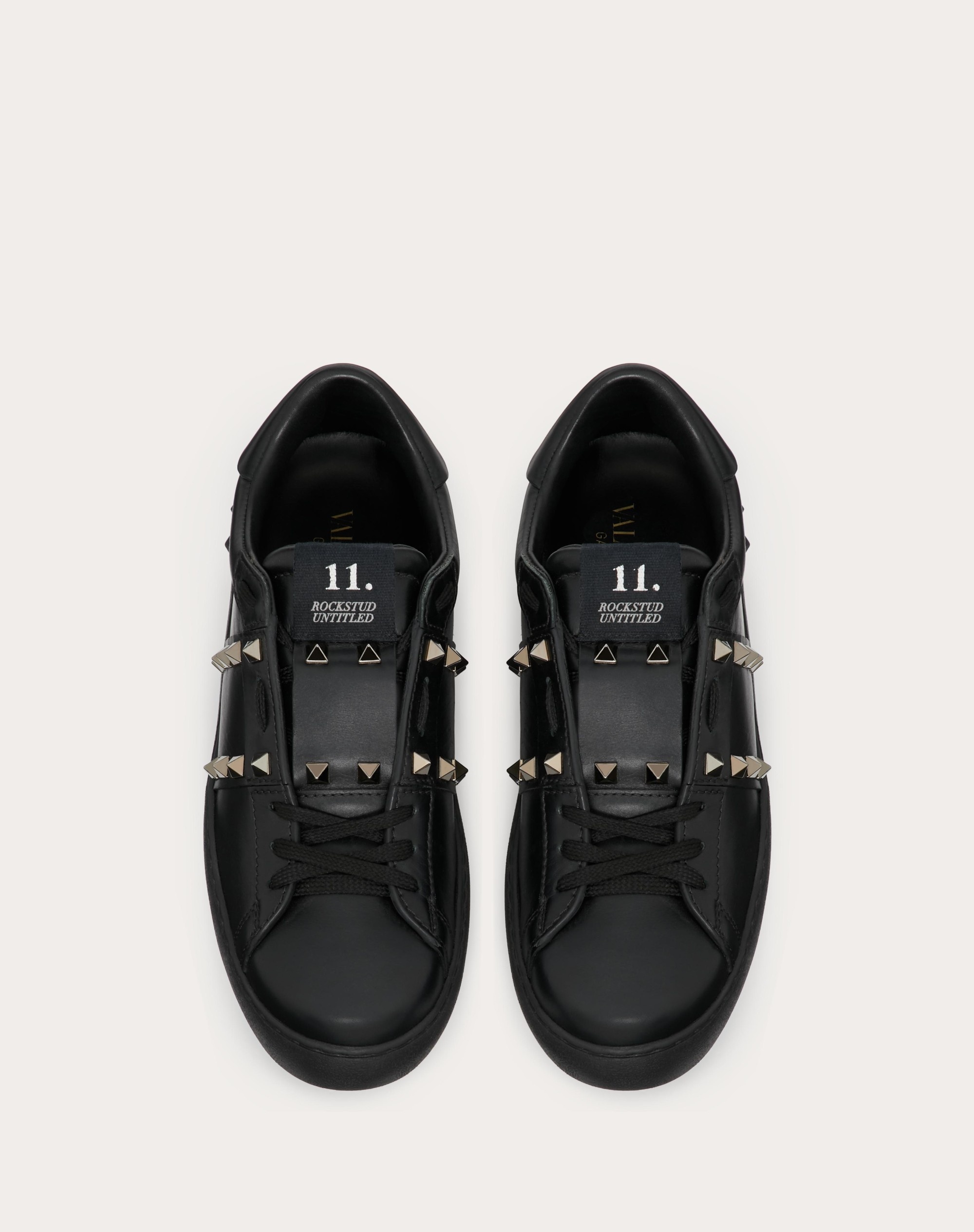 ROCKSTUD UNTITLED NOIR CALFSKIN LEATHER SNEAKER - 4