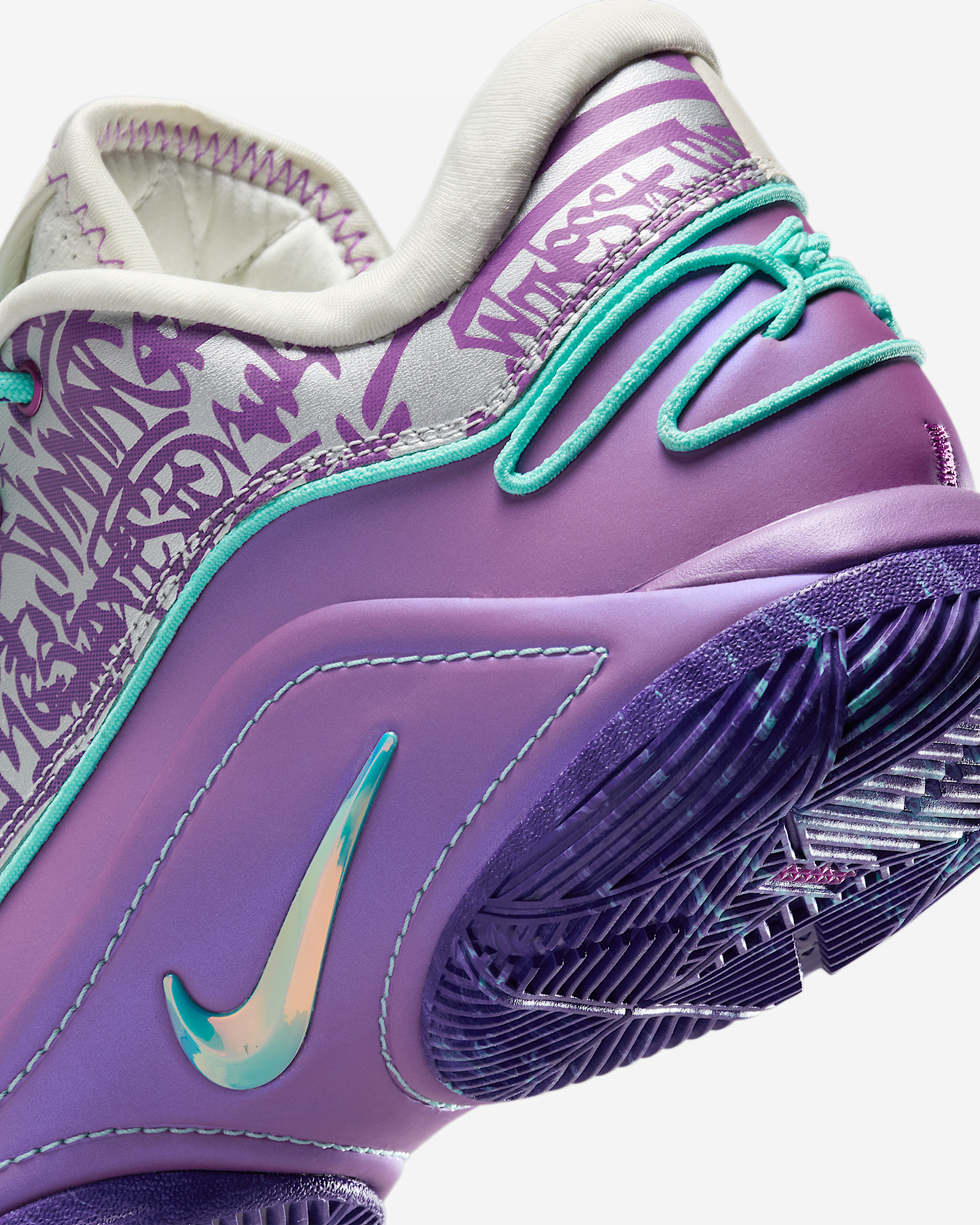 LeBron XXII “Mogul” Basketball Shoes - 8