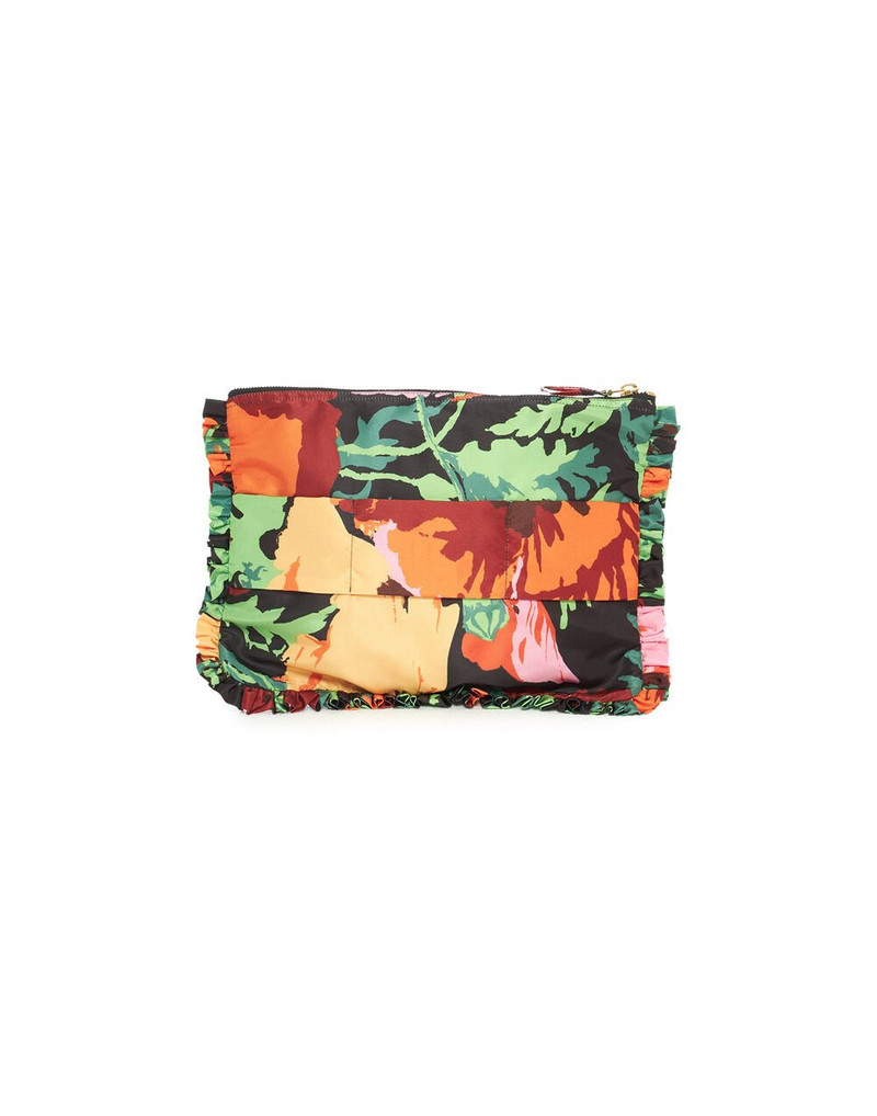 Hand Pochette 4