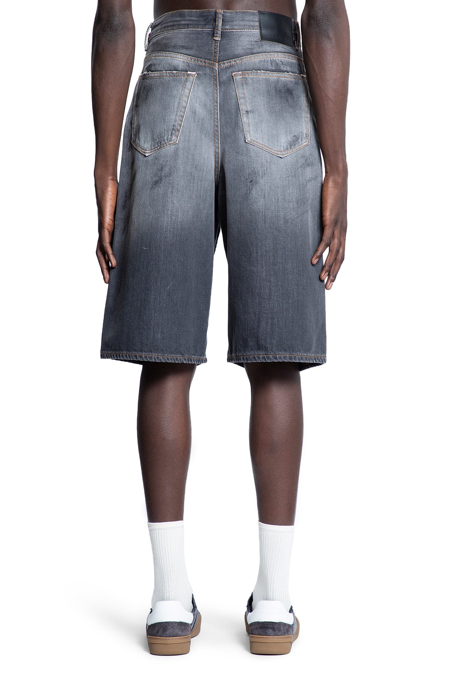 パンツ Acne Studios LOOSE FIT SHORTS 44 Acne Studios - Denim shorts - Loose fit - Light blue