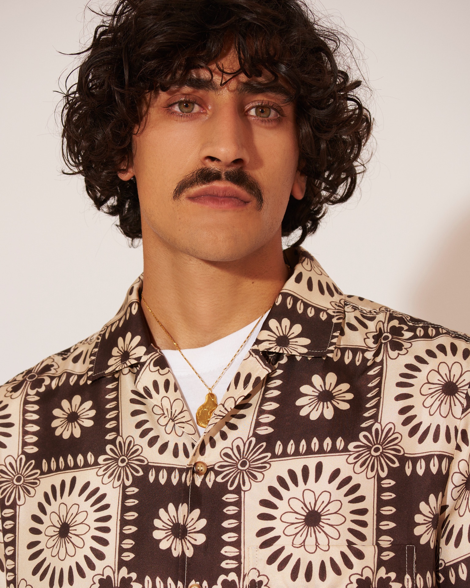 BODIL - Twill-silk tile shirt - Brown - 5