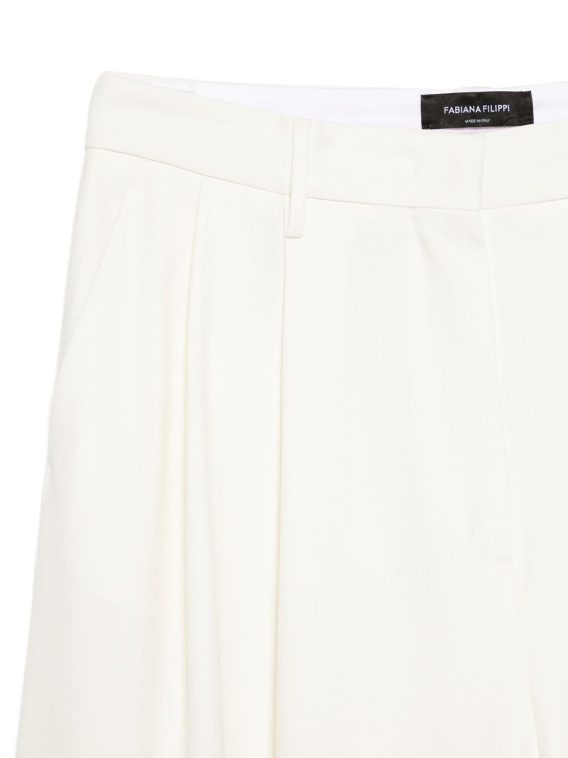 pleated trousers 3