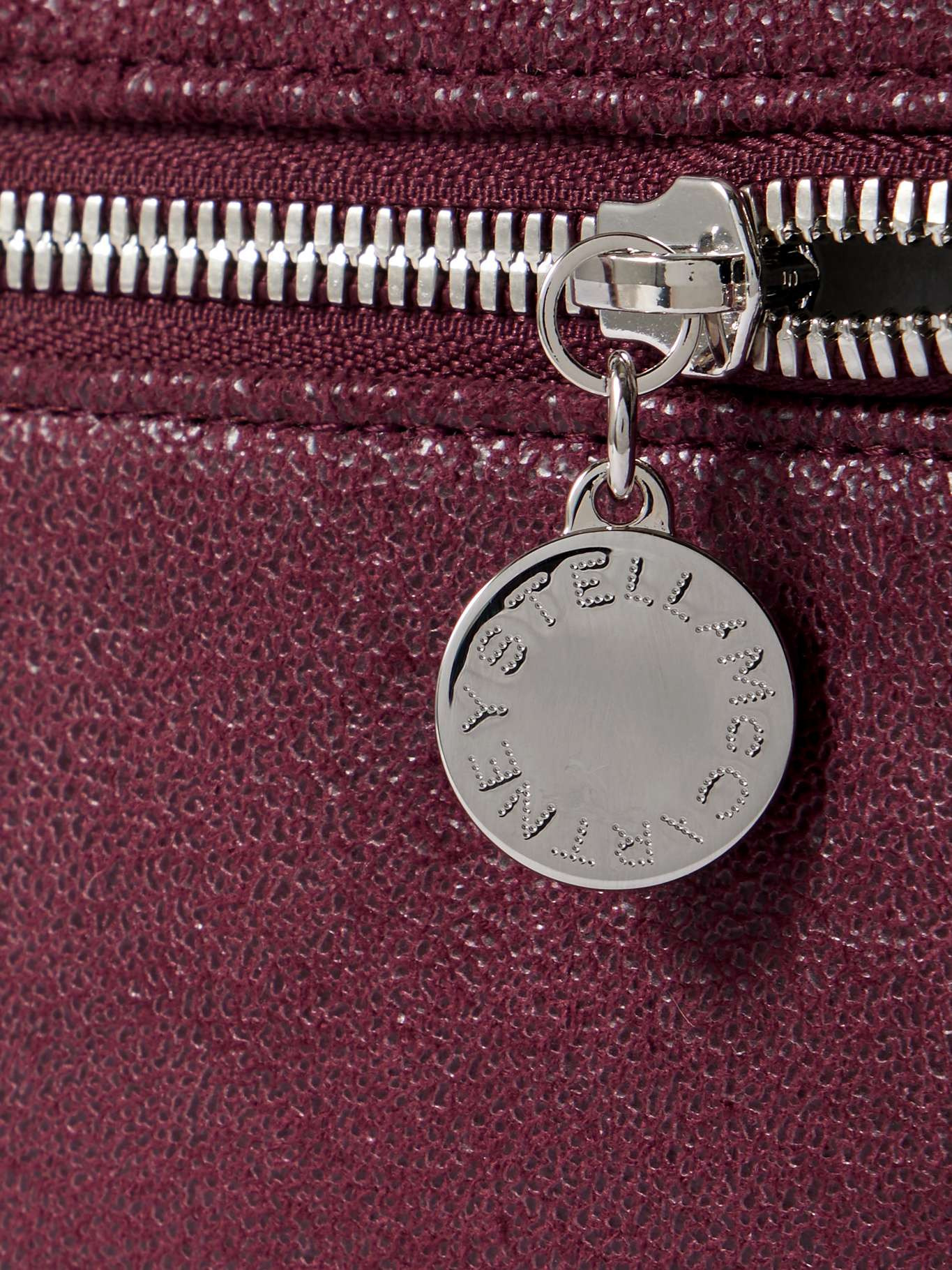 Falabella chain-embellished brushed shoulder bag Burgundy - 4