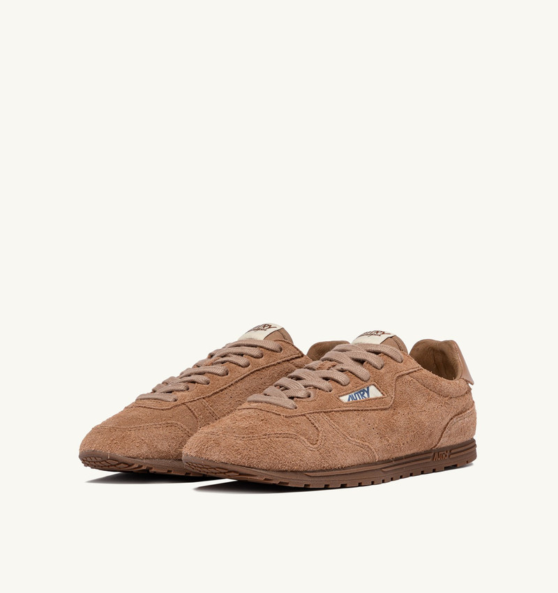 AUTRY SNEAKERS WINDSPIN IN SIENA BROWN SUEDE outlook