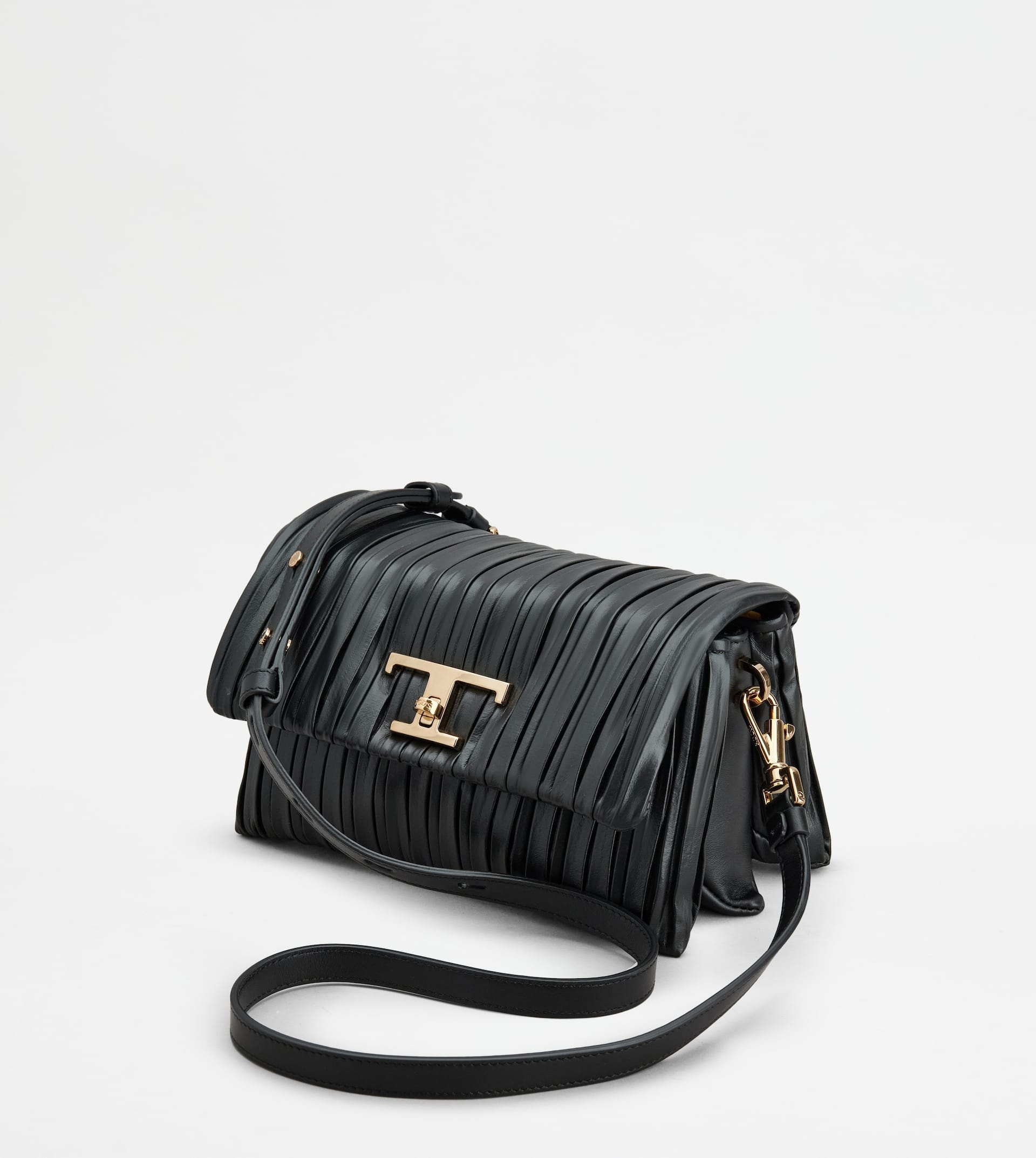 T TIMELESS FLAP BAG IN LEATHER MINI - BLACK - 8