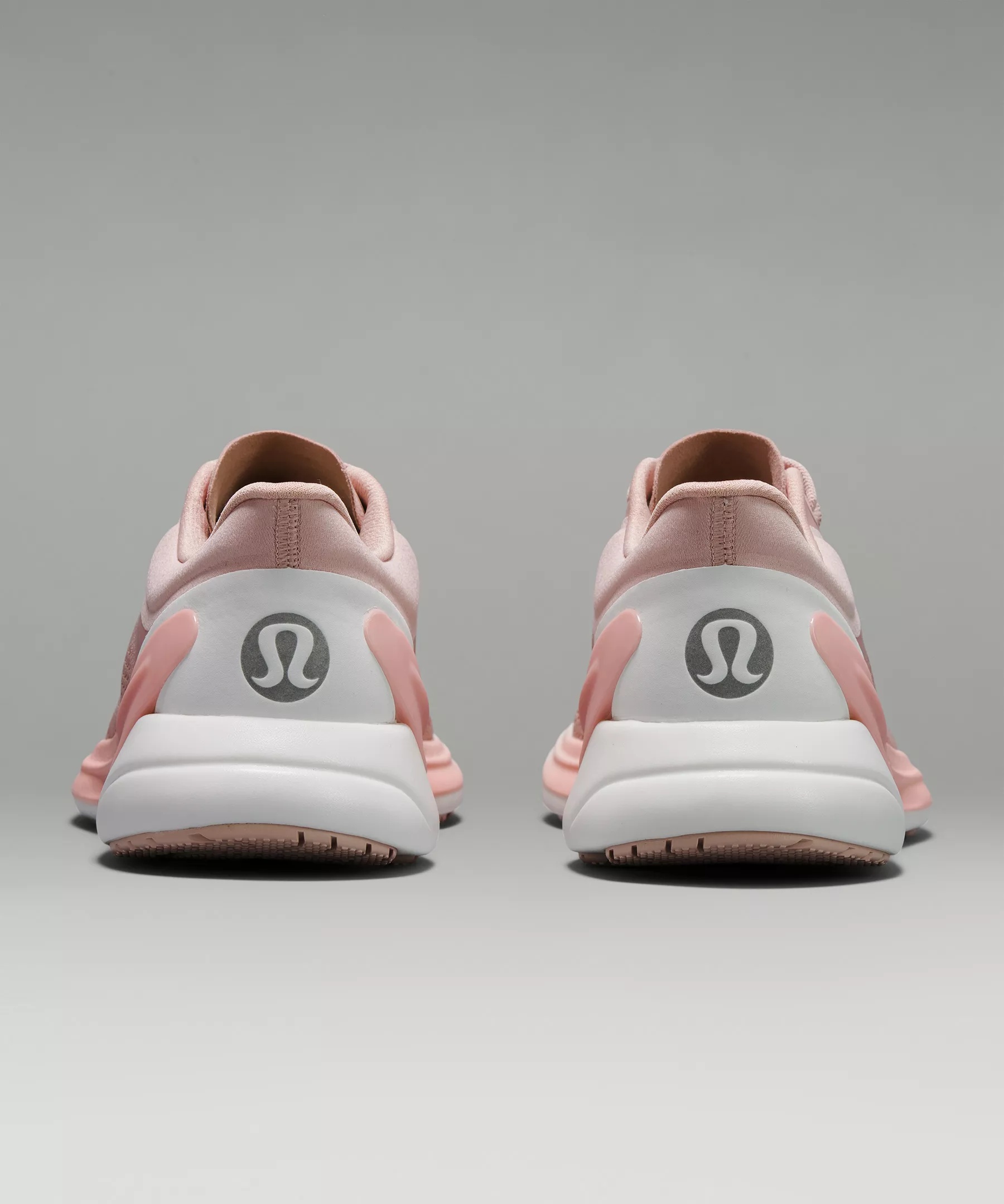 Women's Blissfeel Running Shoe - 6