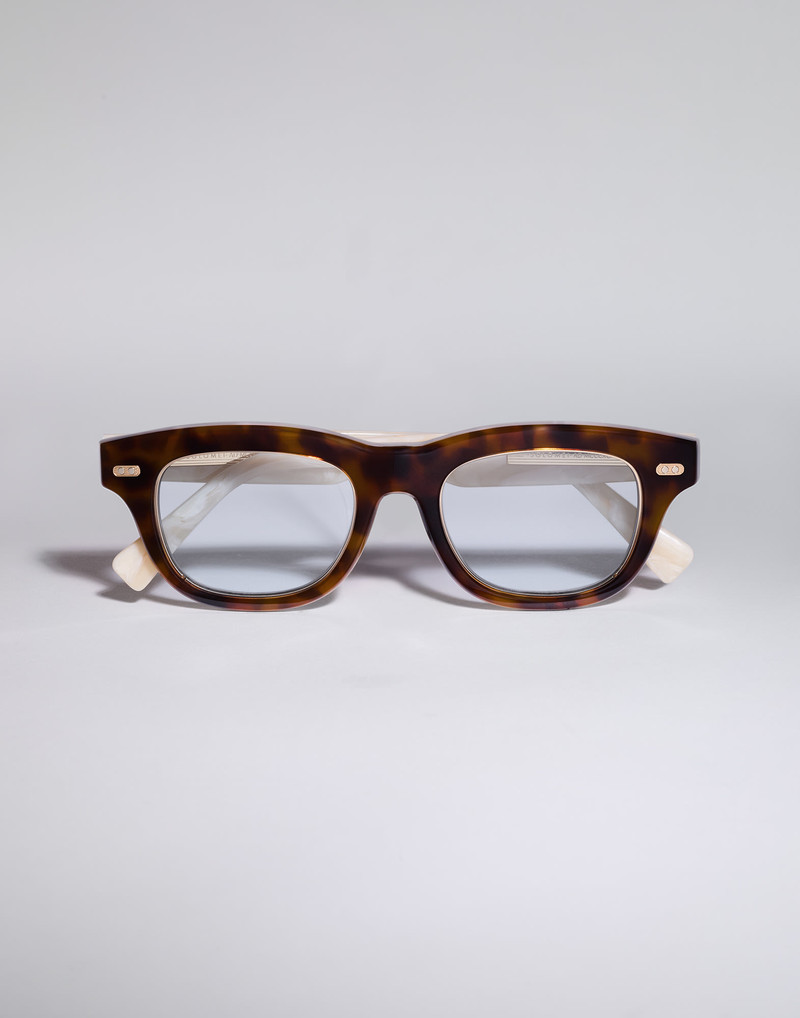 Squared acetate and 18k gold-plated frame 1