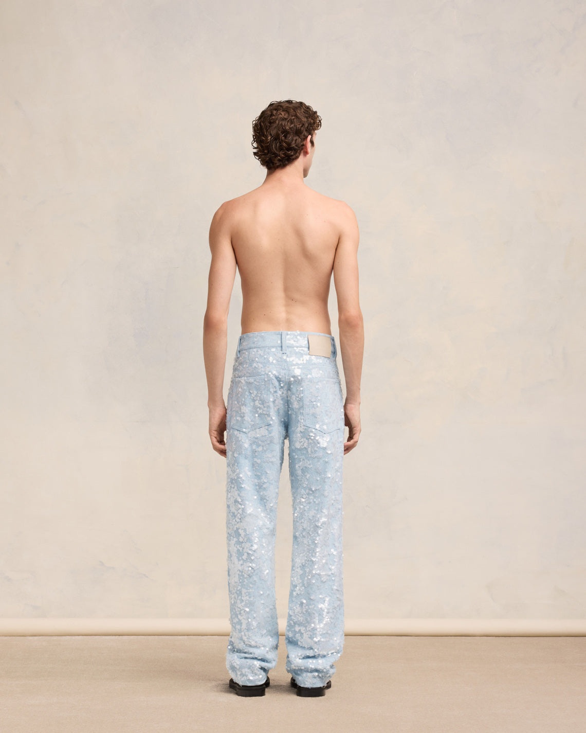 EMBROIDERED STRAIGHT FIT JEANS - 4