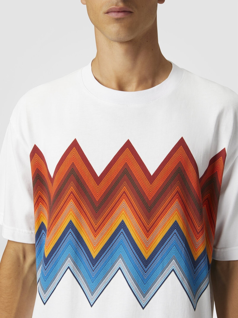 Cotton crewneck T-shirt with macro zigzag print 5