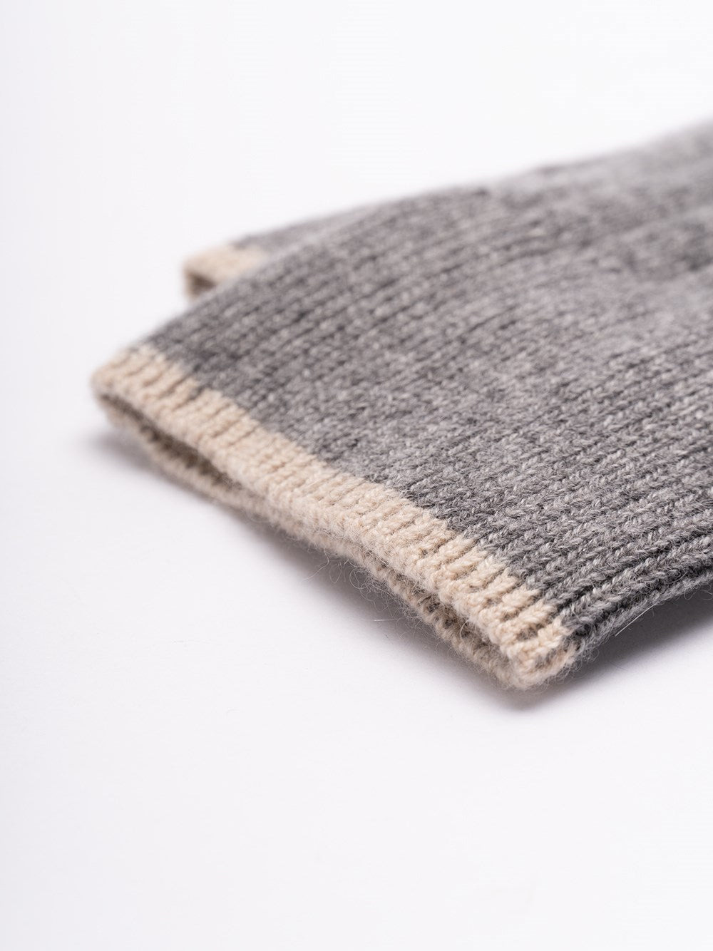 Brunello Cucinelli Men Rib Knit Socks - 2