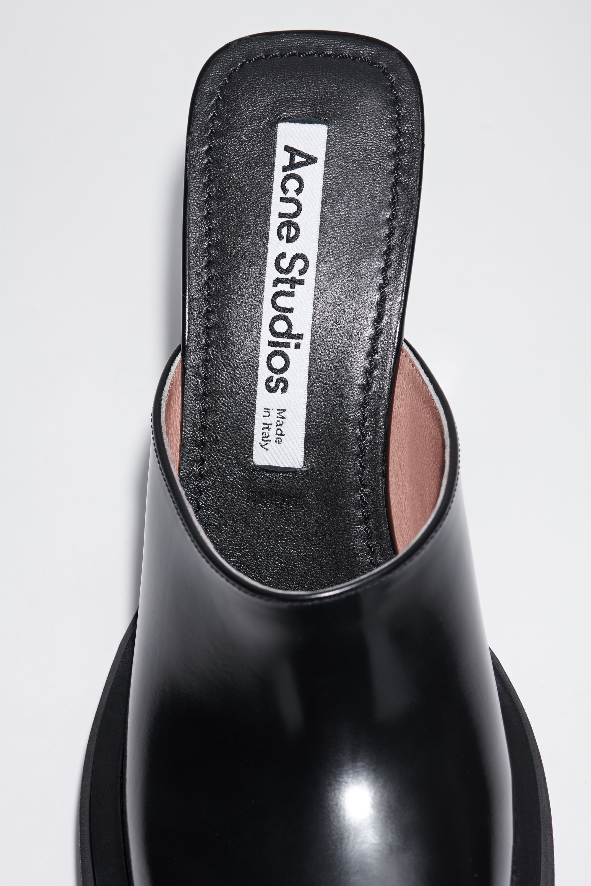Platform heel leather mules - Black - 6