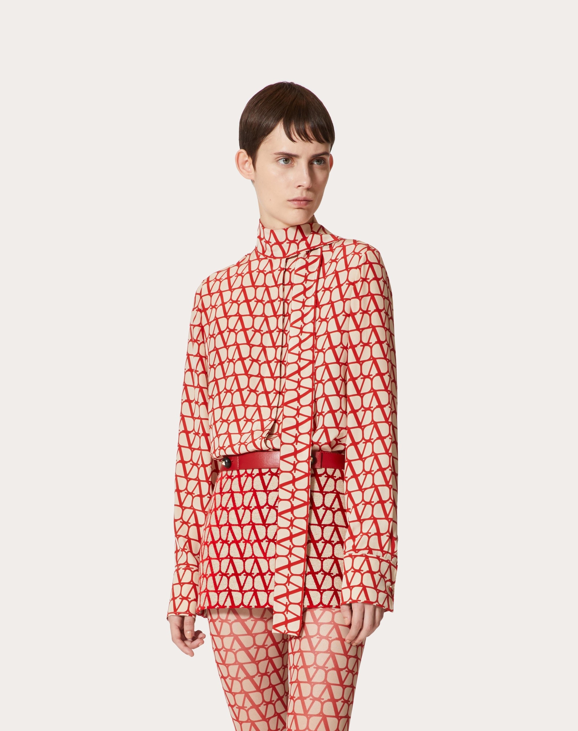 VLOGO CREPE DE CHINE BLOUSE - 3