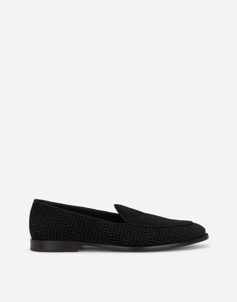 Velvet slippers 1